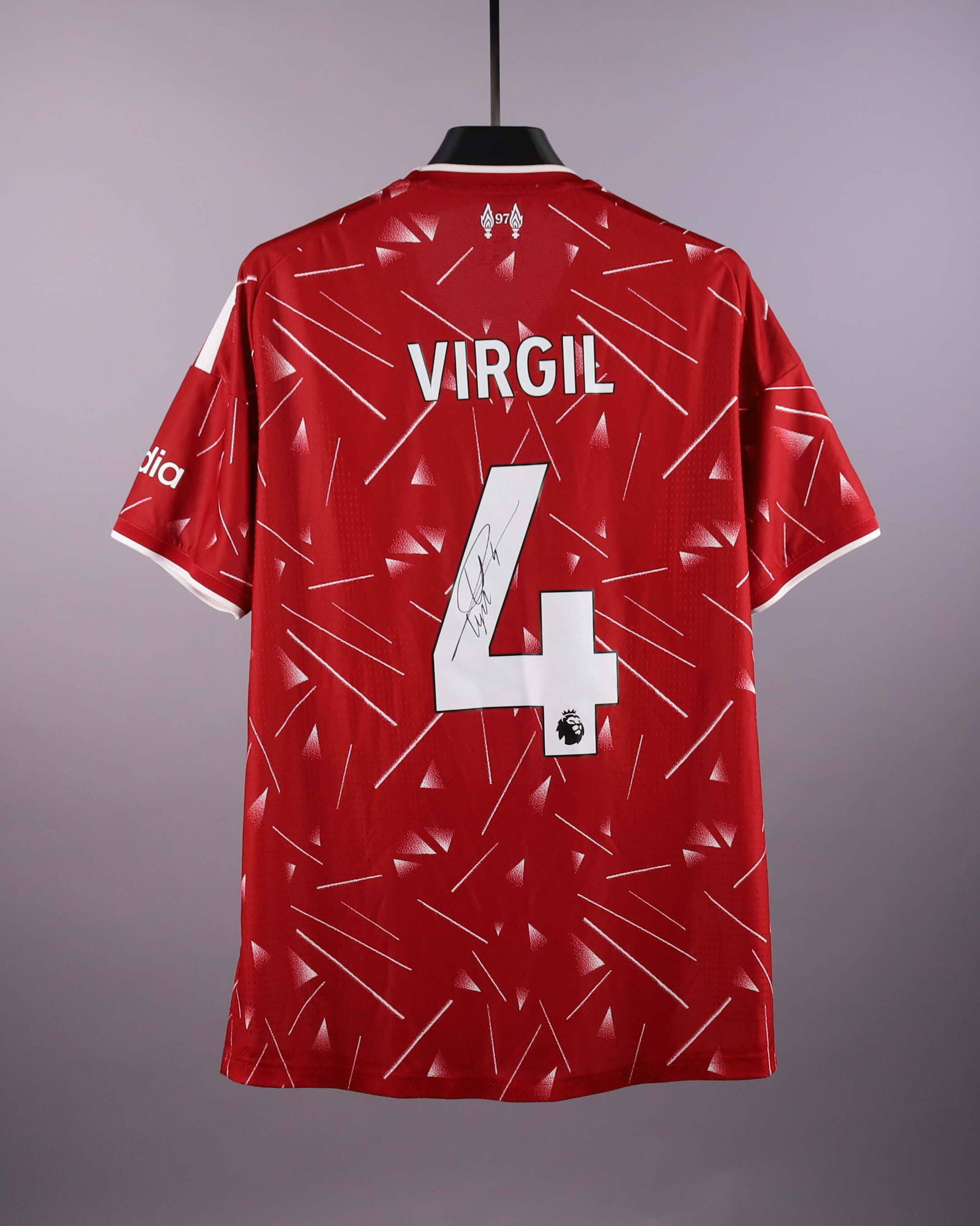 Virgil van Dijk Liverpool jersey