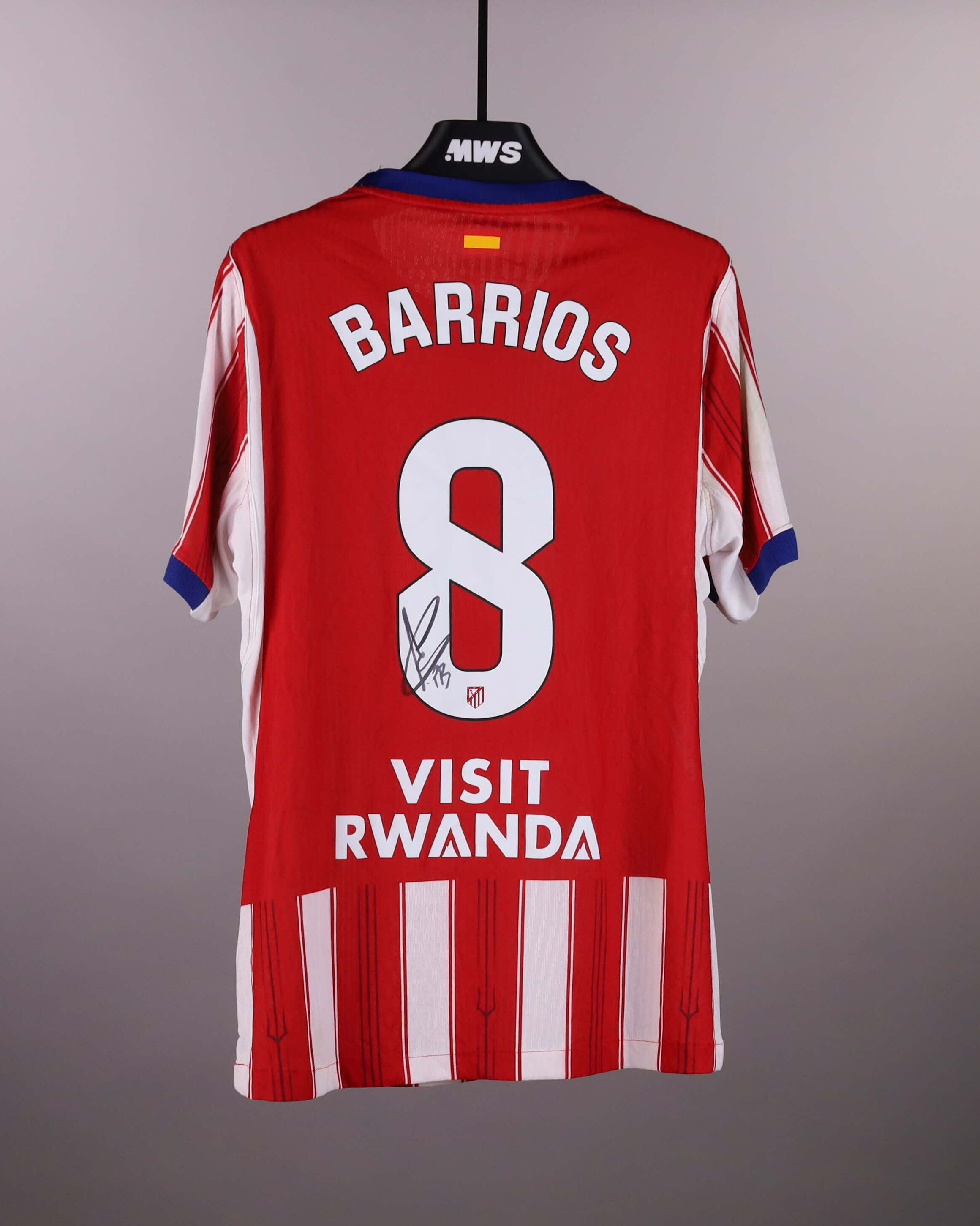 Pablo Barrios Rivas Atlético de Madrid shirt