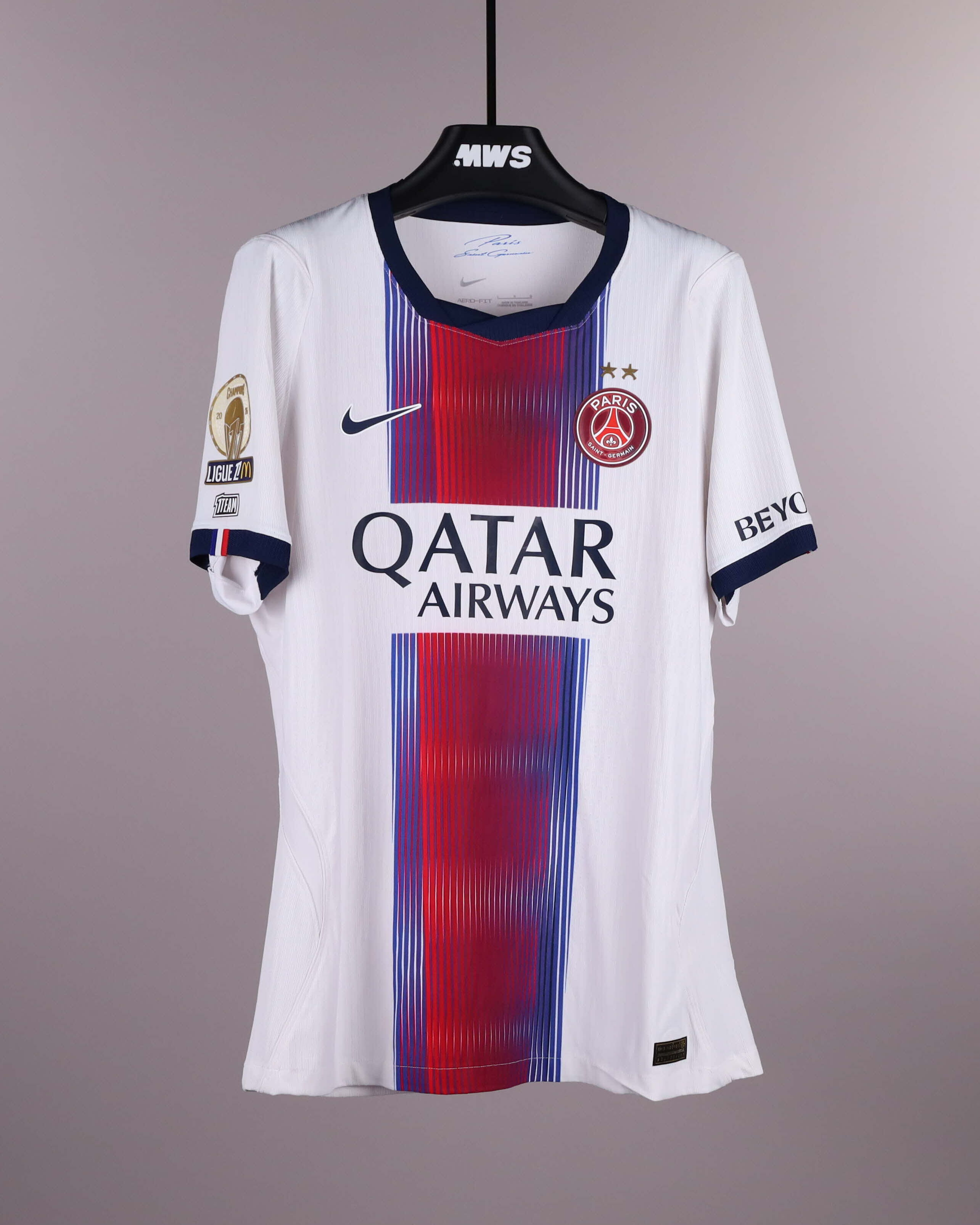 Warren Zaïre-Emery Paris Saint-Germain shirt