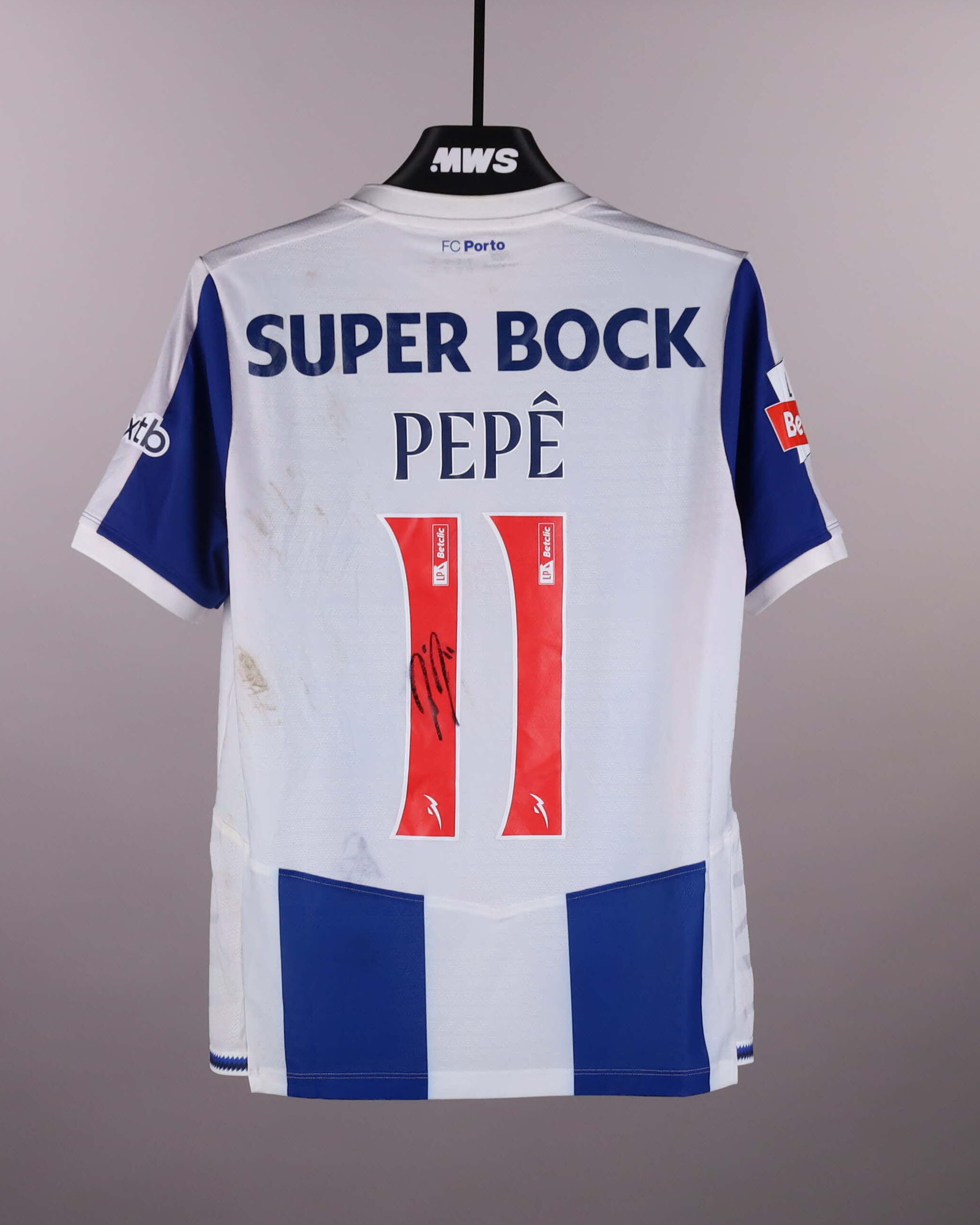Pepê FC Porto jersey