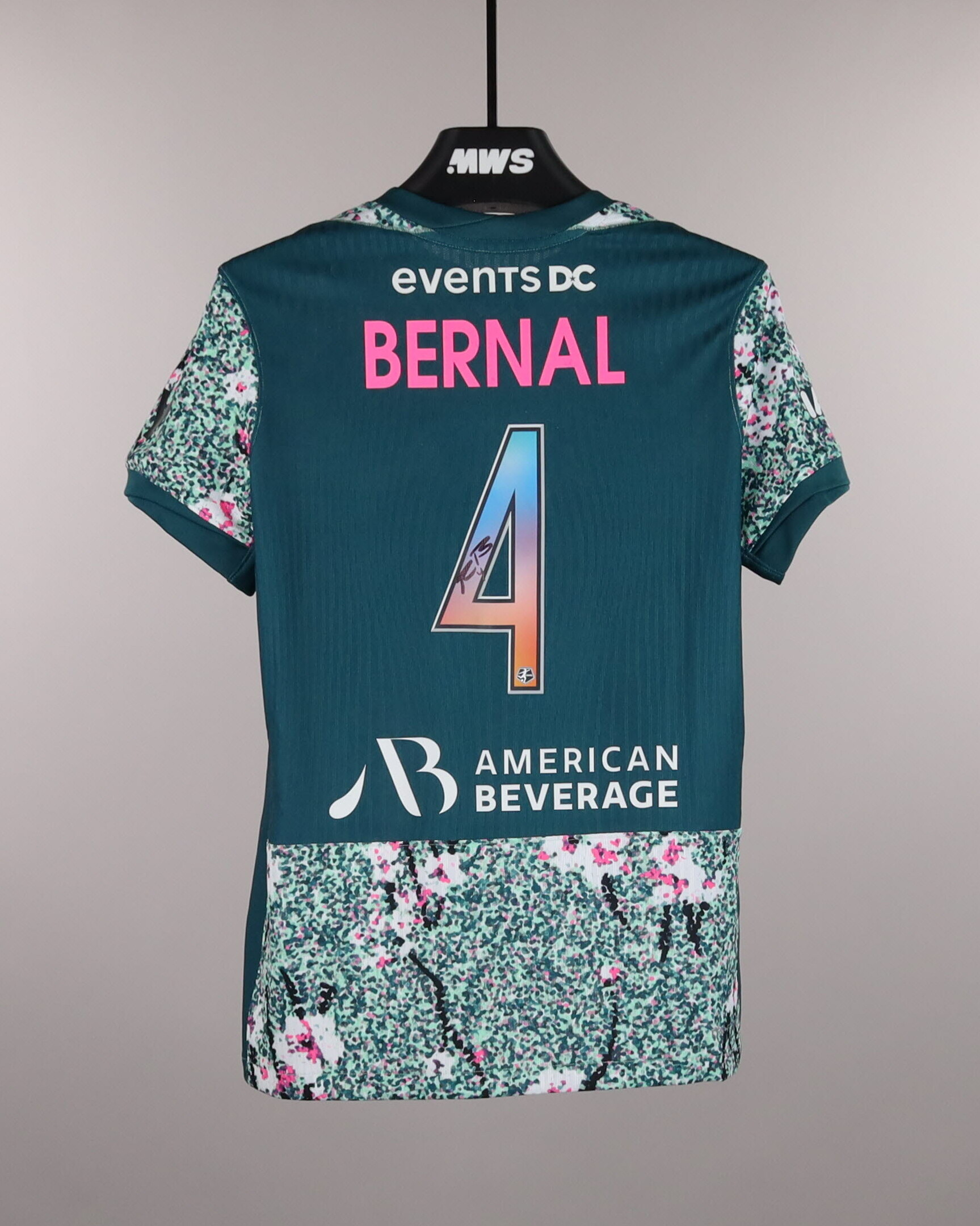 Rebeca Bernal Washington Spirit jersey