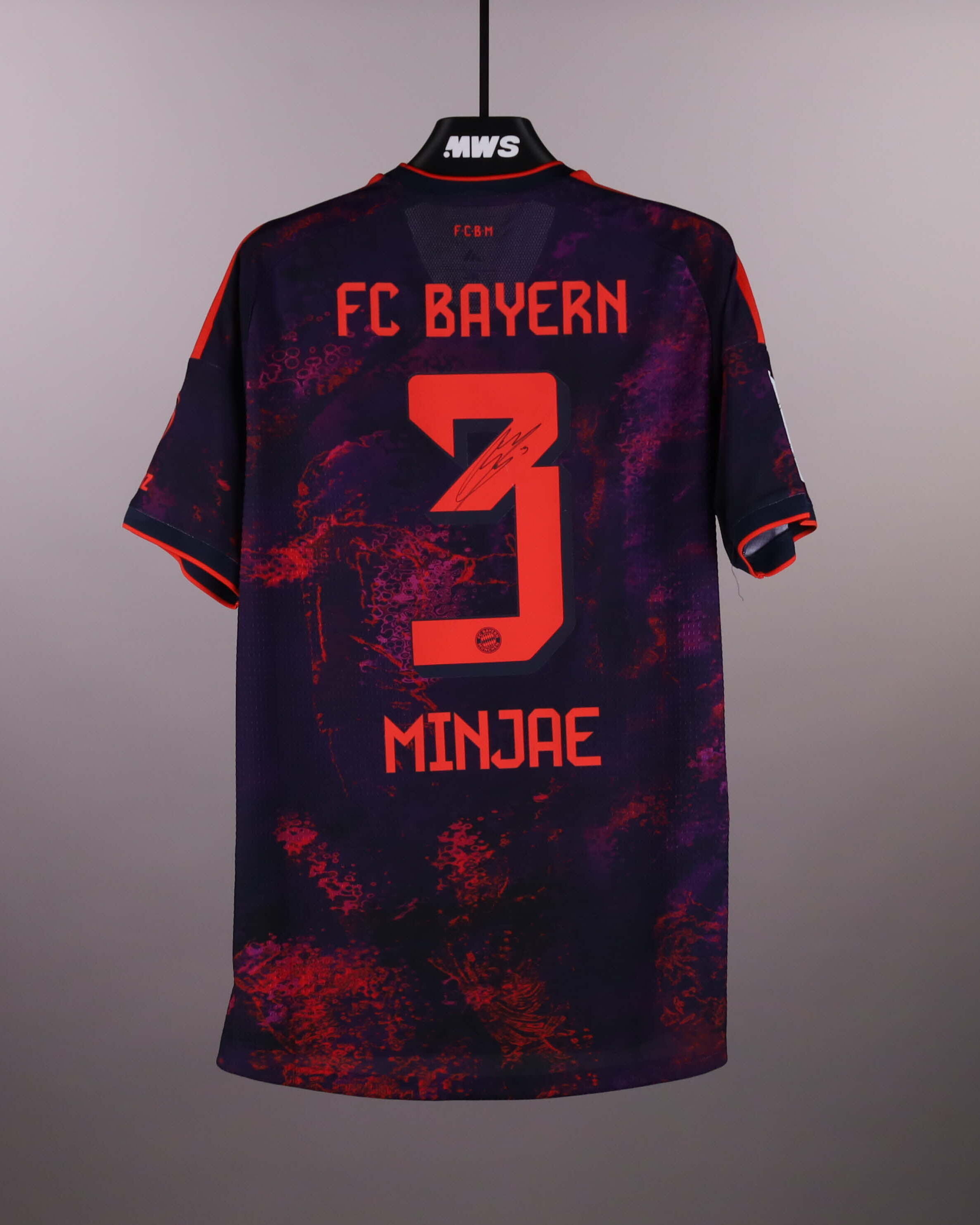 Min-jae Kim 김민재 FC Bayern München shirt