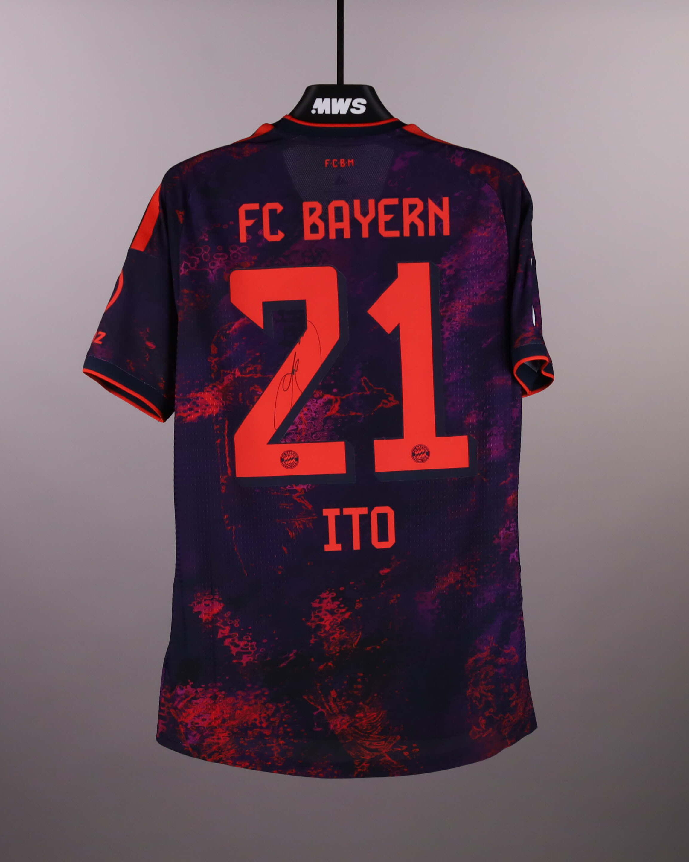 Hiroki Ito 伊藤洋輝 FC Bayern München shirt
