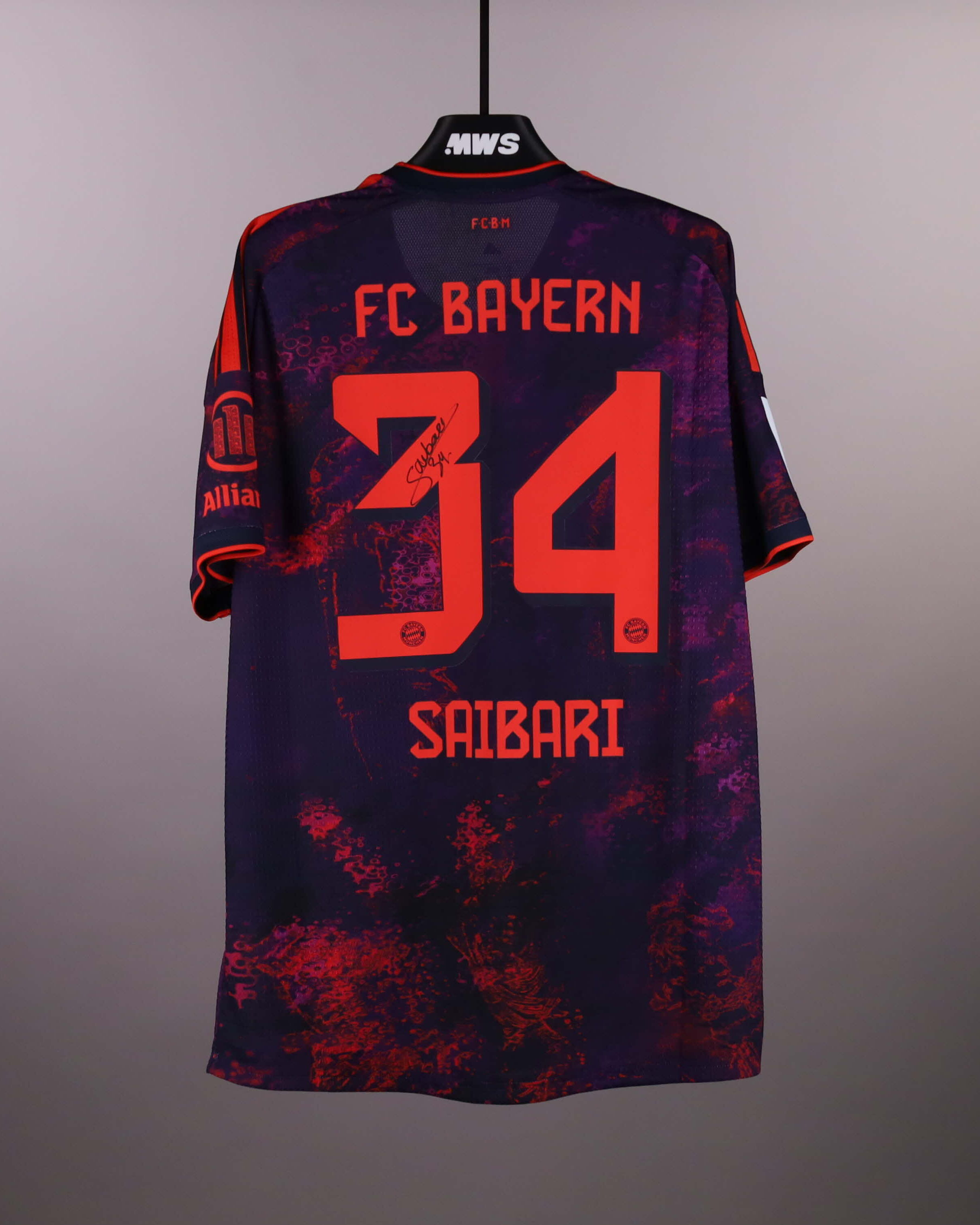 Ismael Saibari FC Bayern München shirt