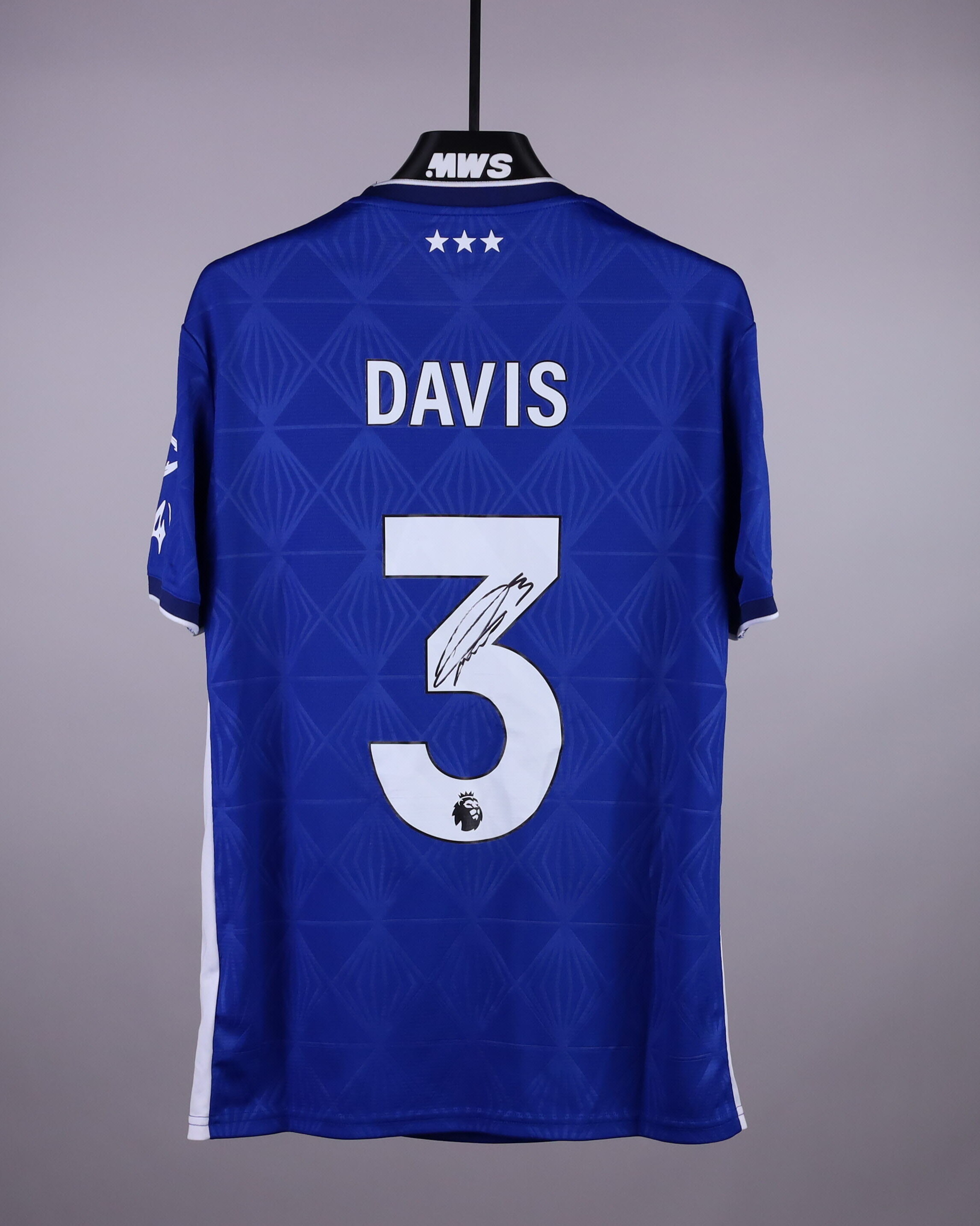 Leif Davis Ipswich Town jersey