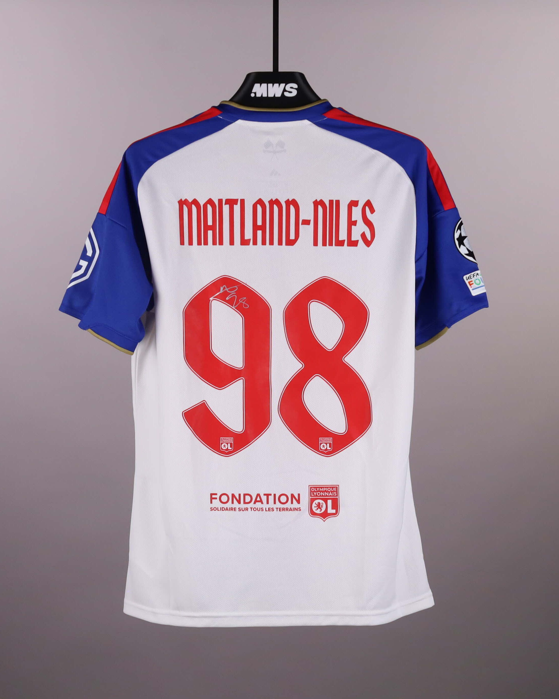 Ainsley Maitland-Niles Olympique Lyonnais jersey