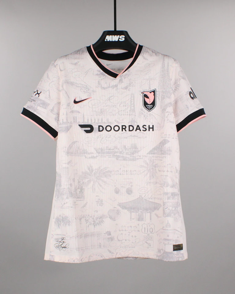 Evelyn Shores Angel City FC jersey
