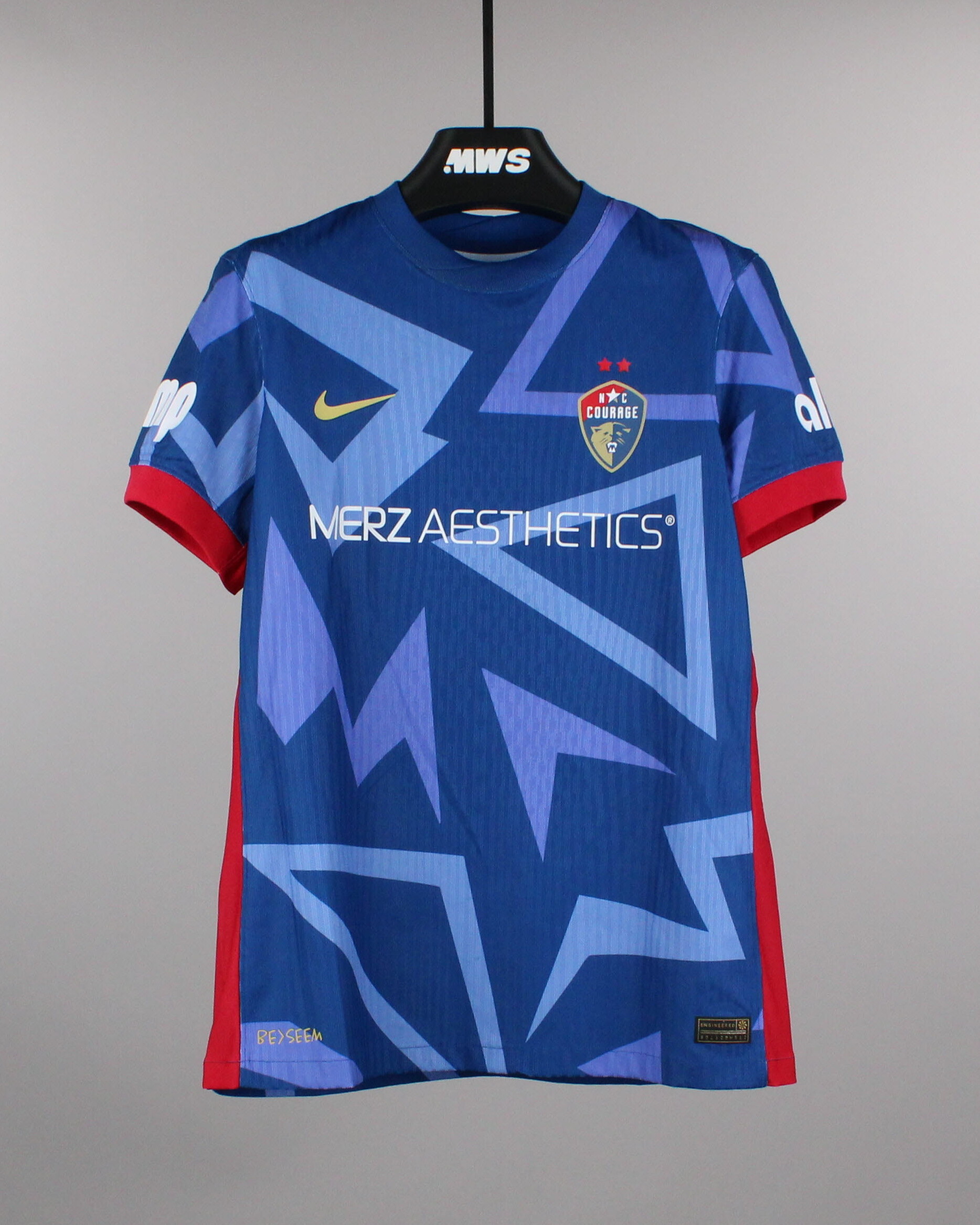 Dani Weatherholt North Carolina Courage jersey