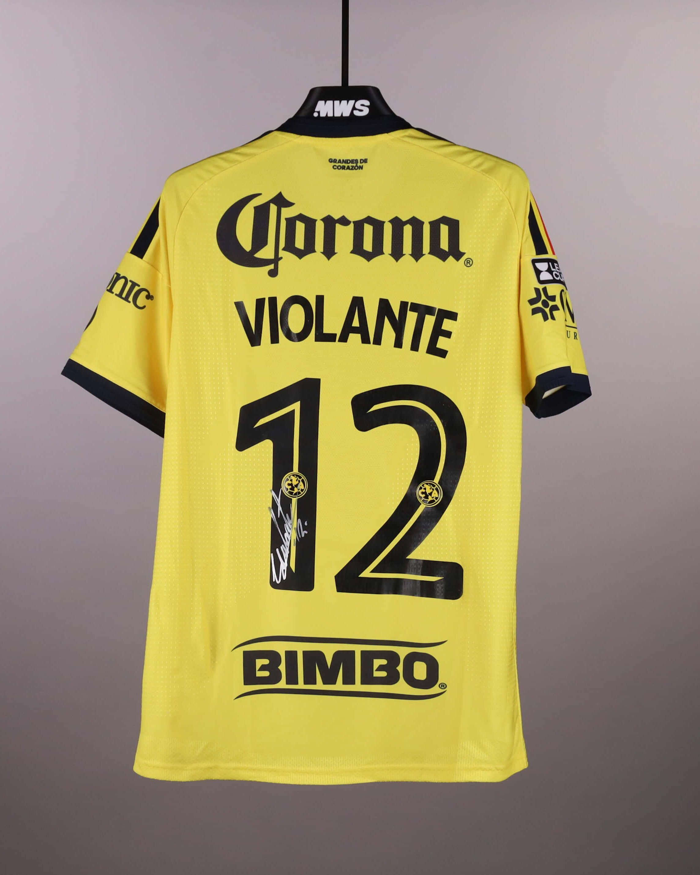 Isaías Violante Club América jersey