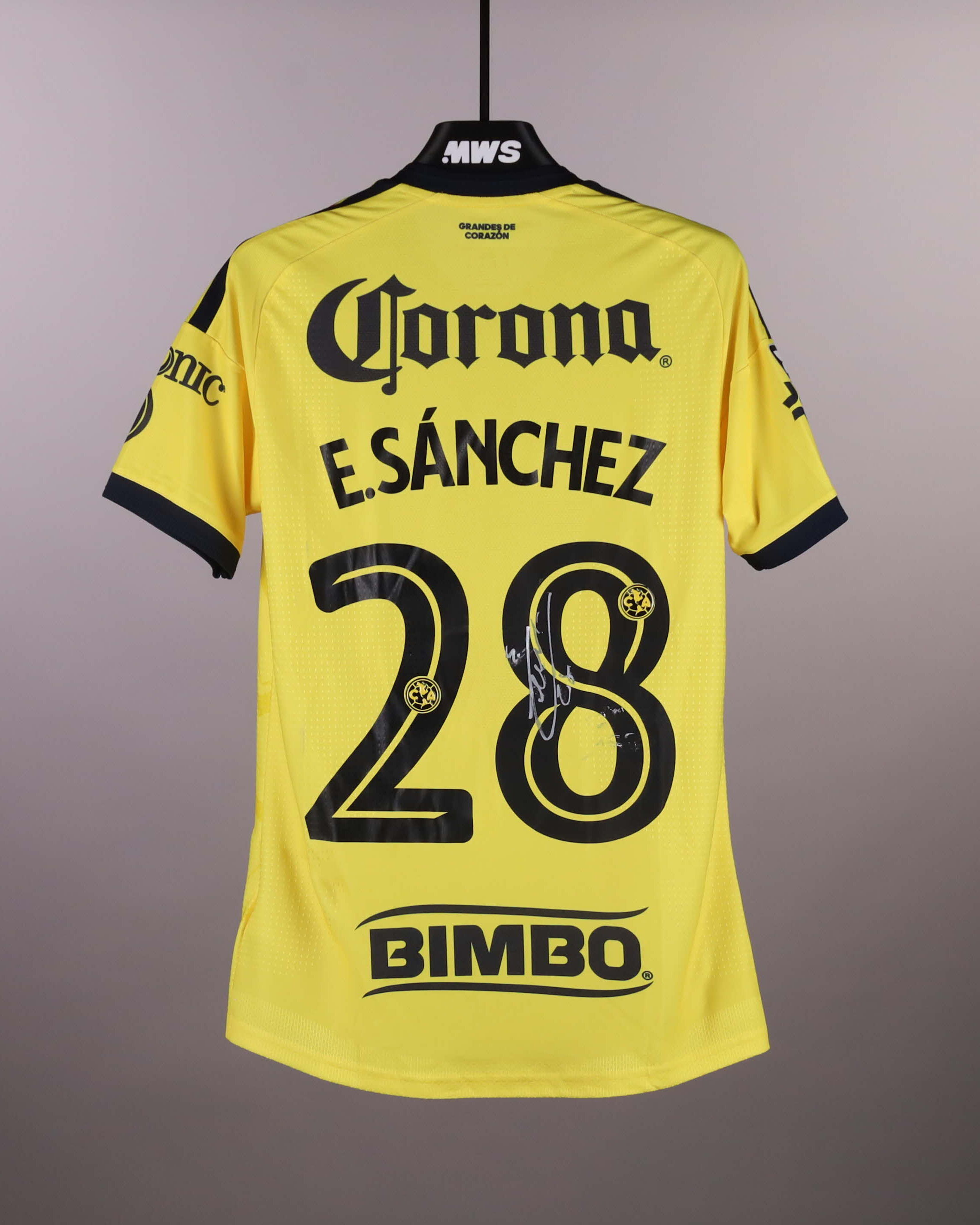 Erick Sánchez Club América jersey