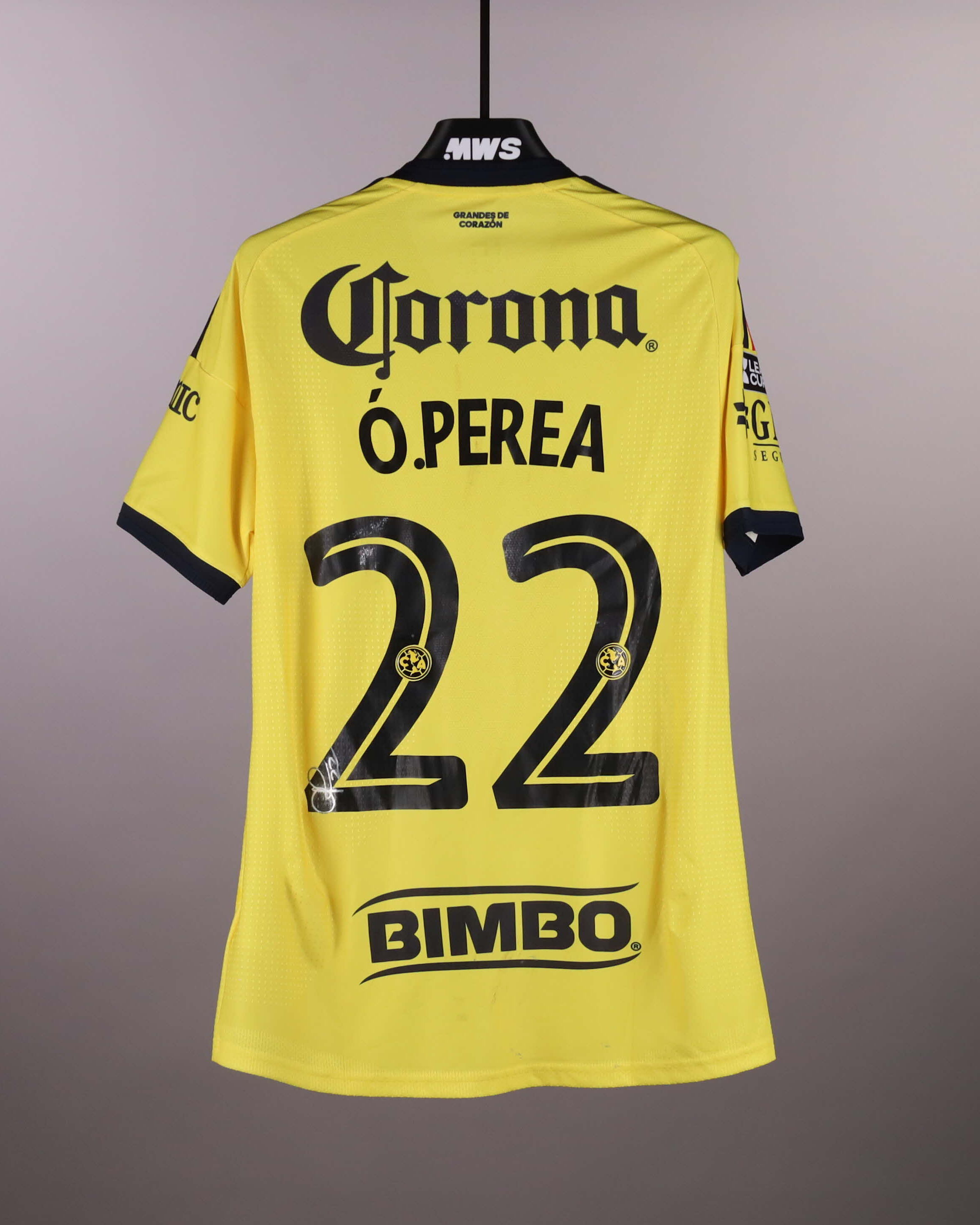 Óscar Perea Club América jersey