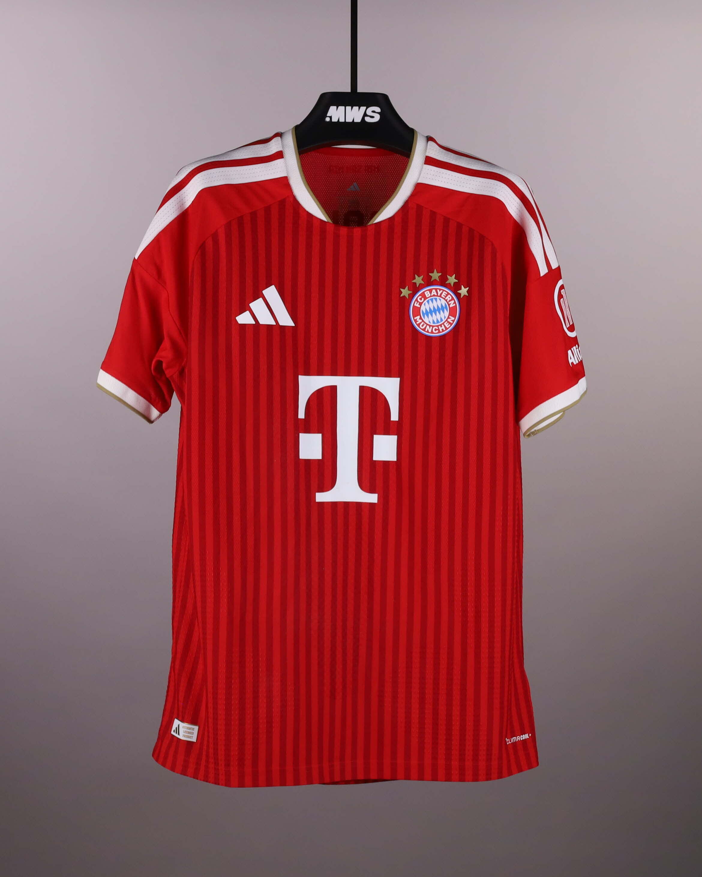 Min-jae Kim 김민재 FC Bayern München shirt