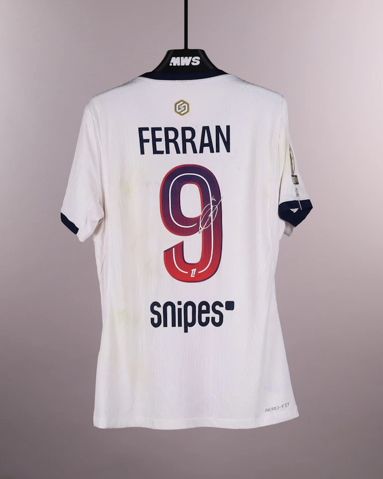 Ferrán Torres Paris Saint-Germain jersey