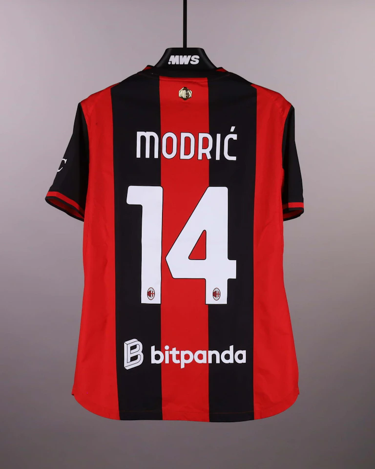 Luka Modrić AC Milan jersey