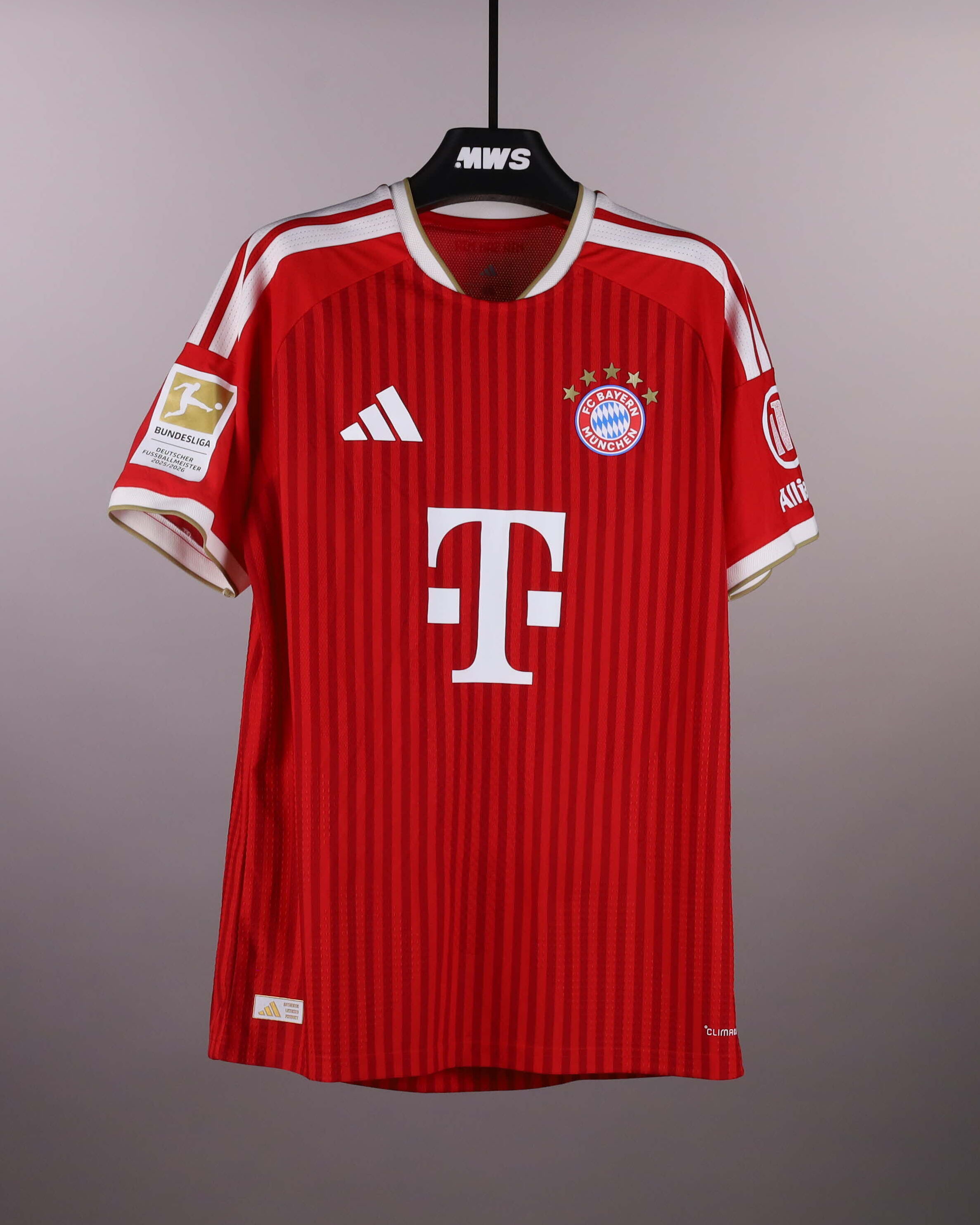 Jonathan Tah FC Bayern München shirt