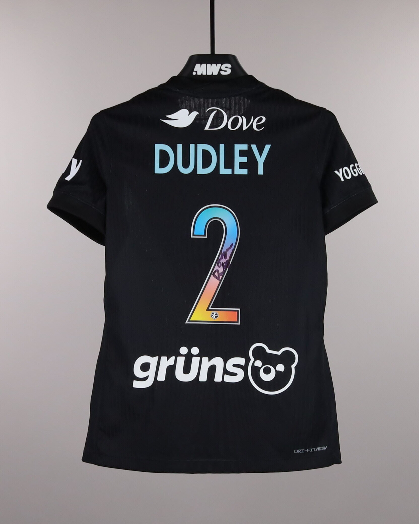 Jordynn Dudley Gotham FC jersey
