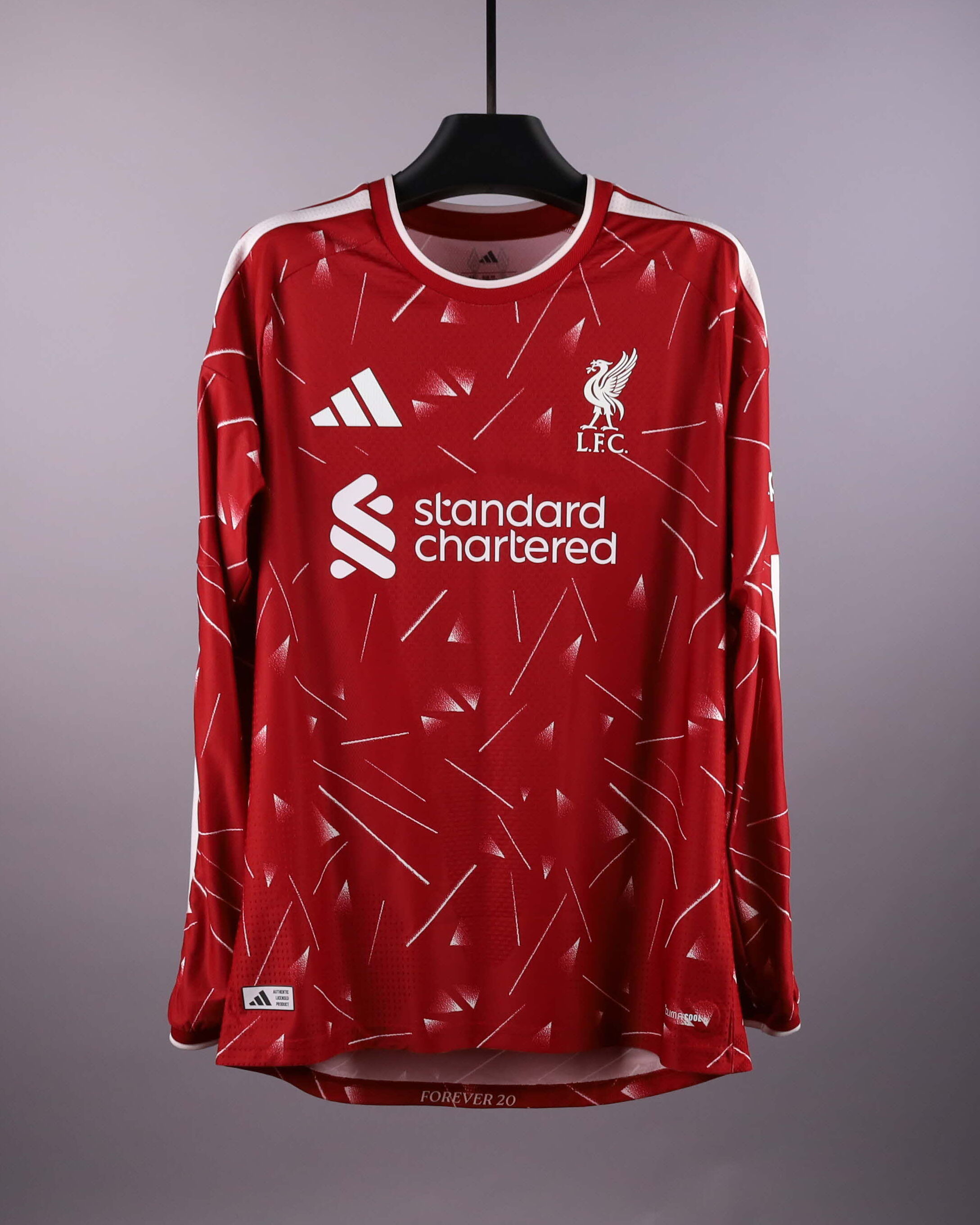 Dominik Szoboszlai Liverpool camisa.
