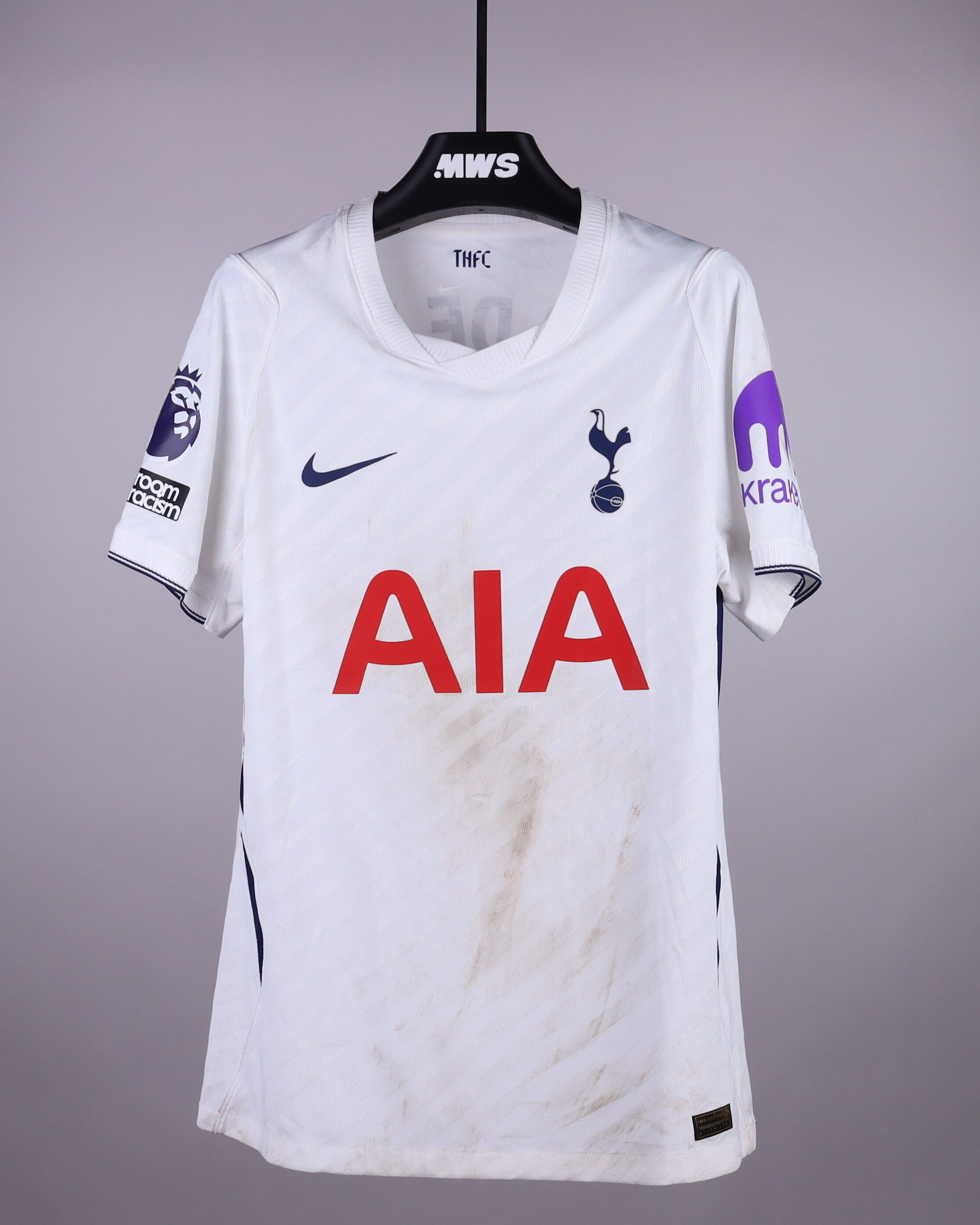 Micky van de Ven Tottenham Hotspur jersey