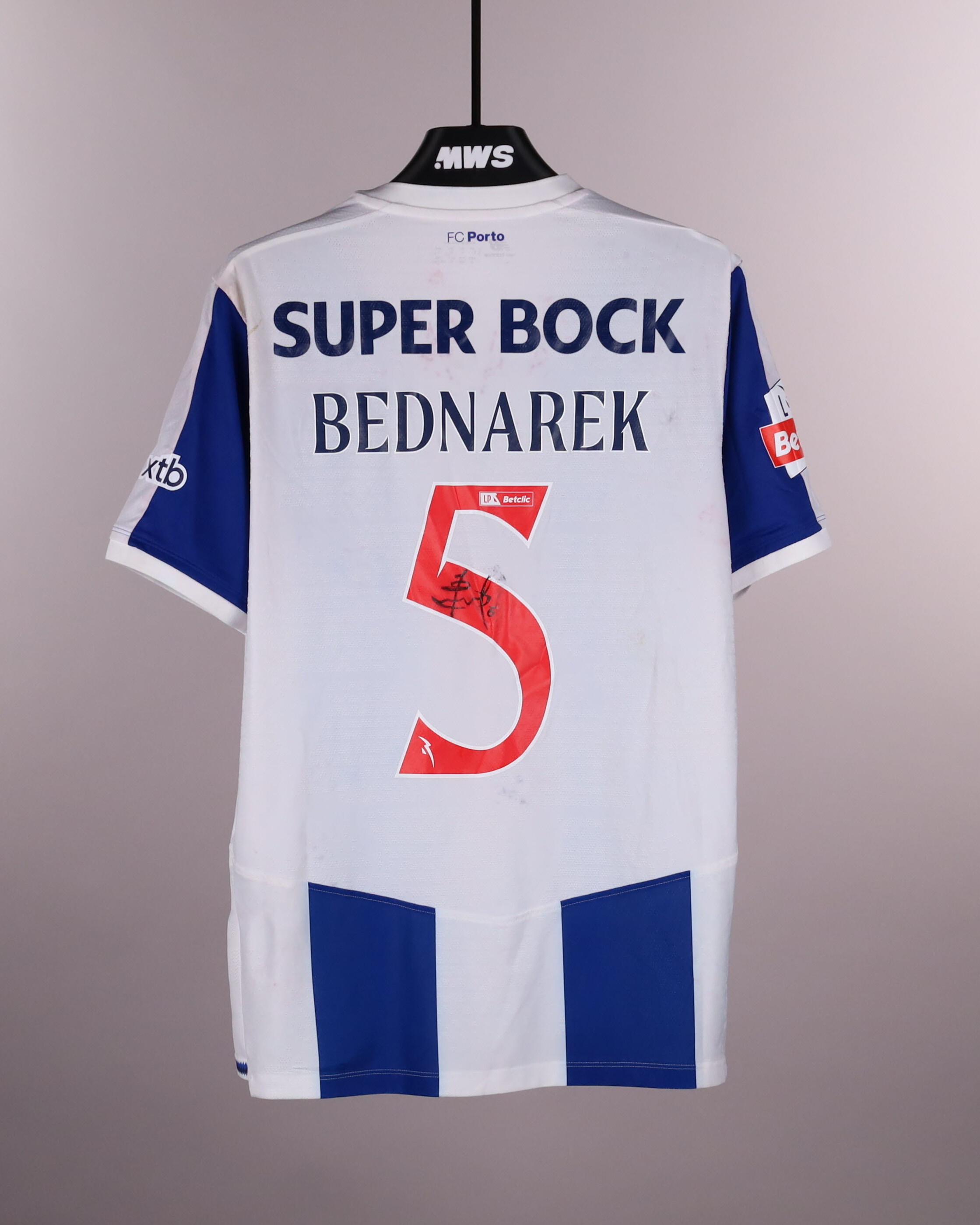 Jan Bednarek FC Porto jersey