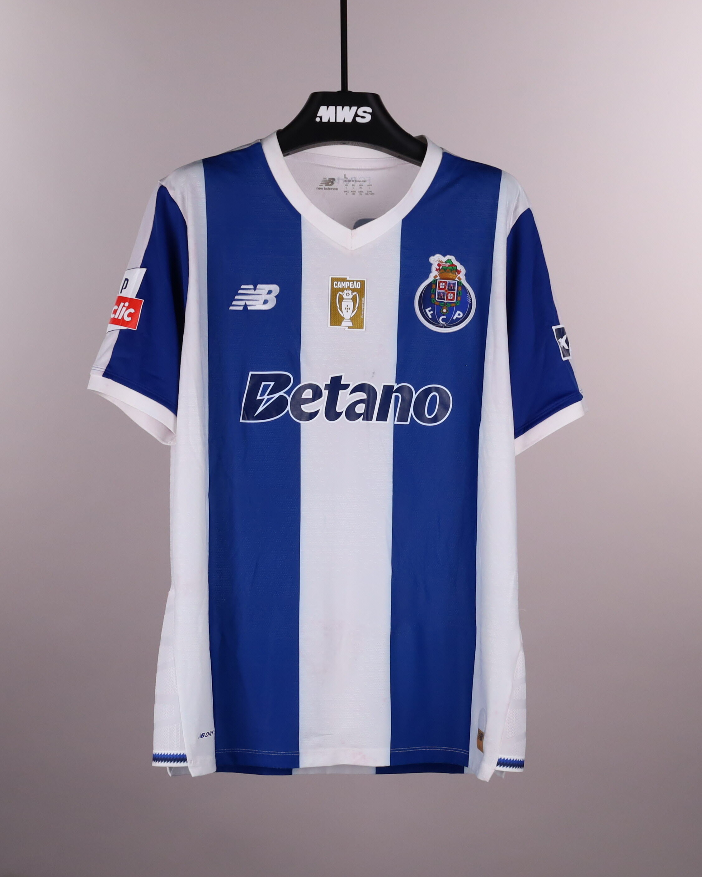 Jakub Kiwior FC Porto jersey