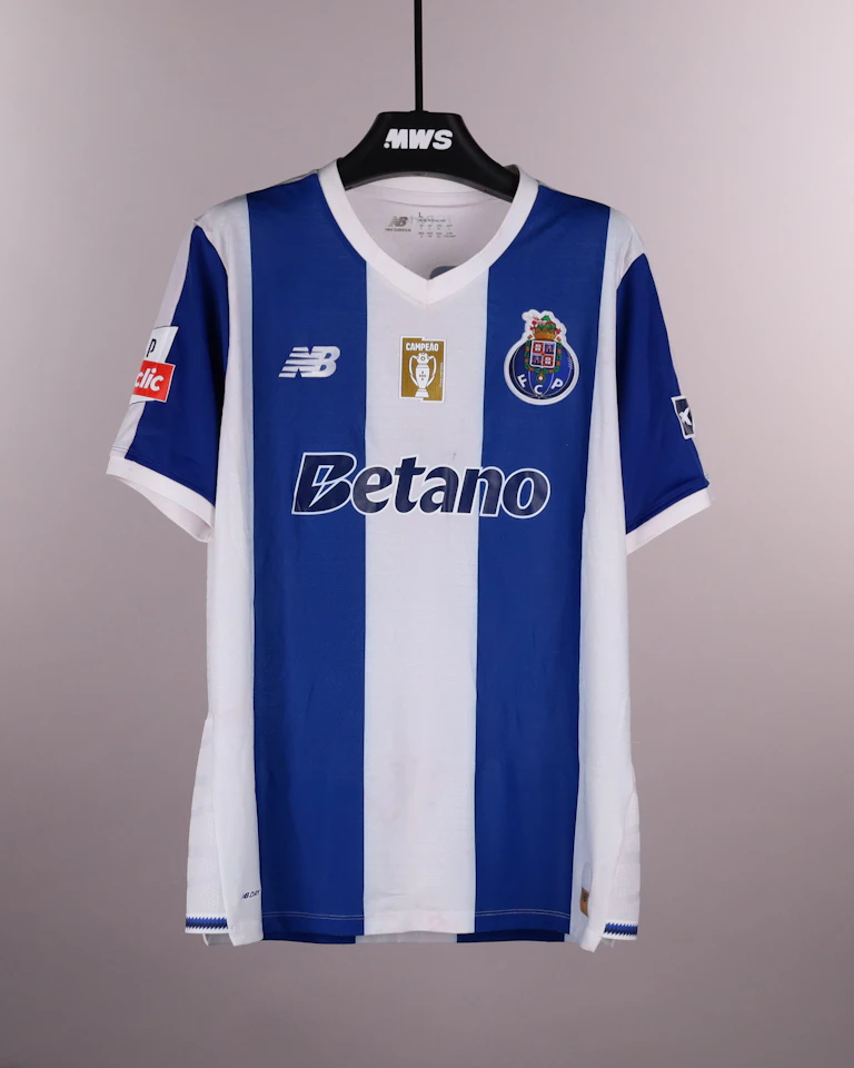 Jakub Kiwior FC Porto jersey