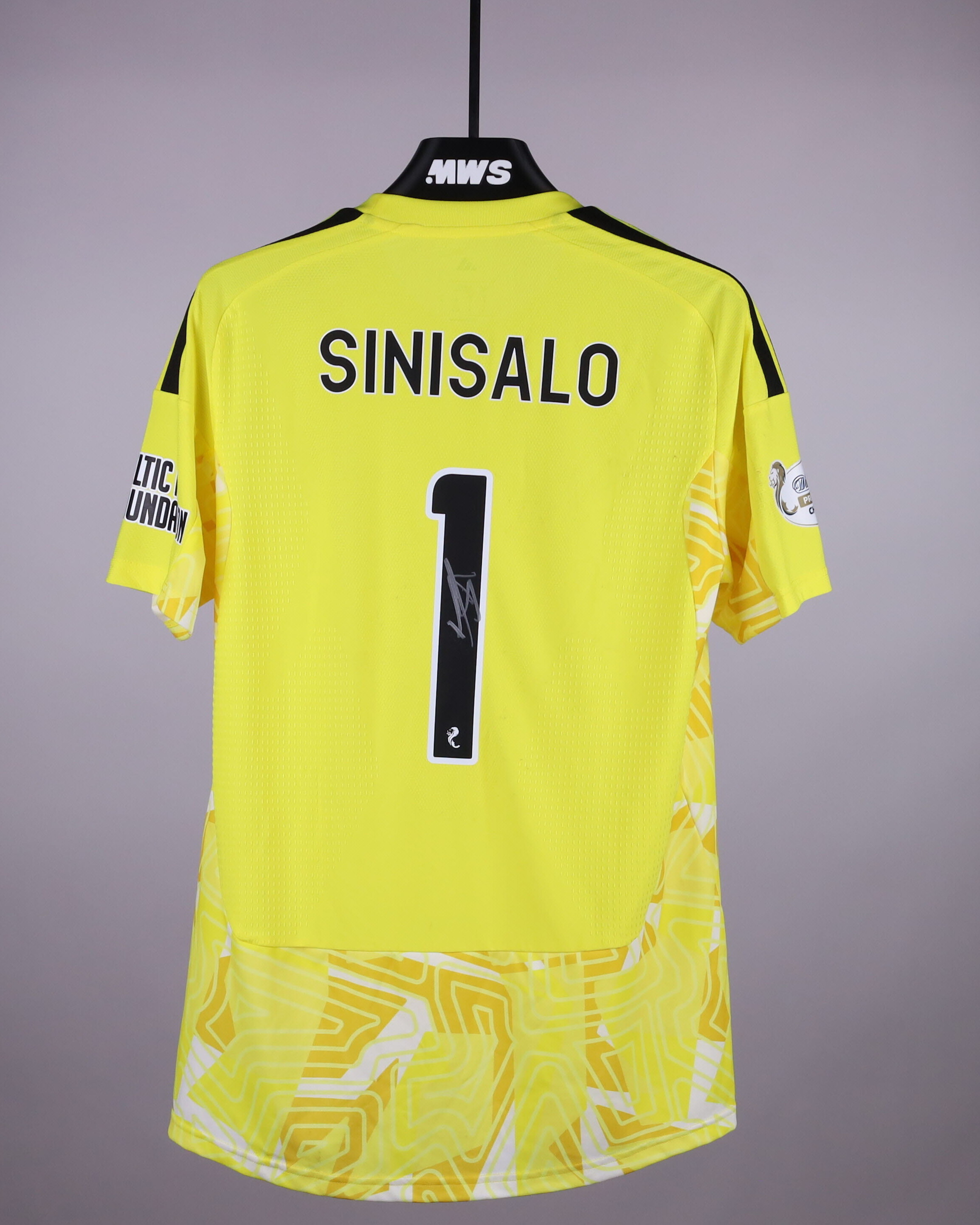 Viljani Sinisalo Celtic jersey