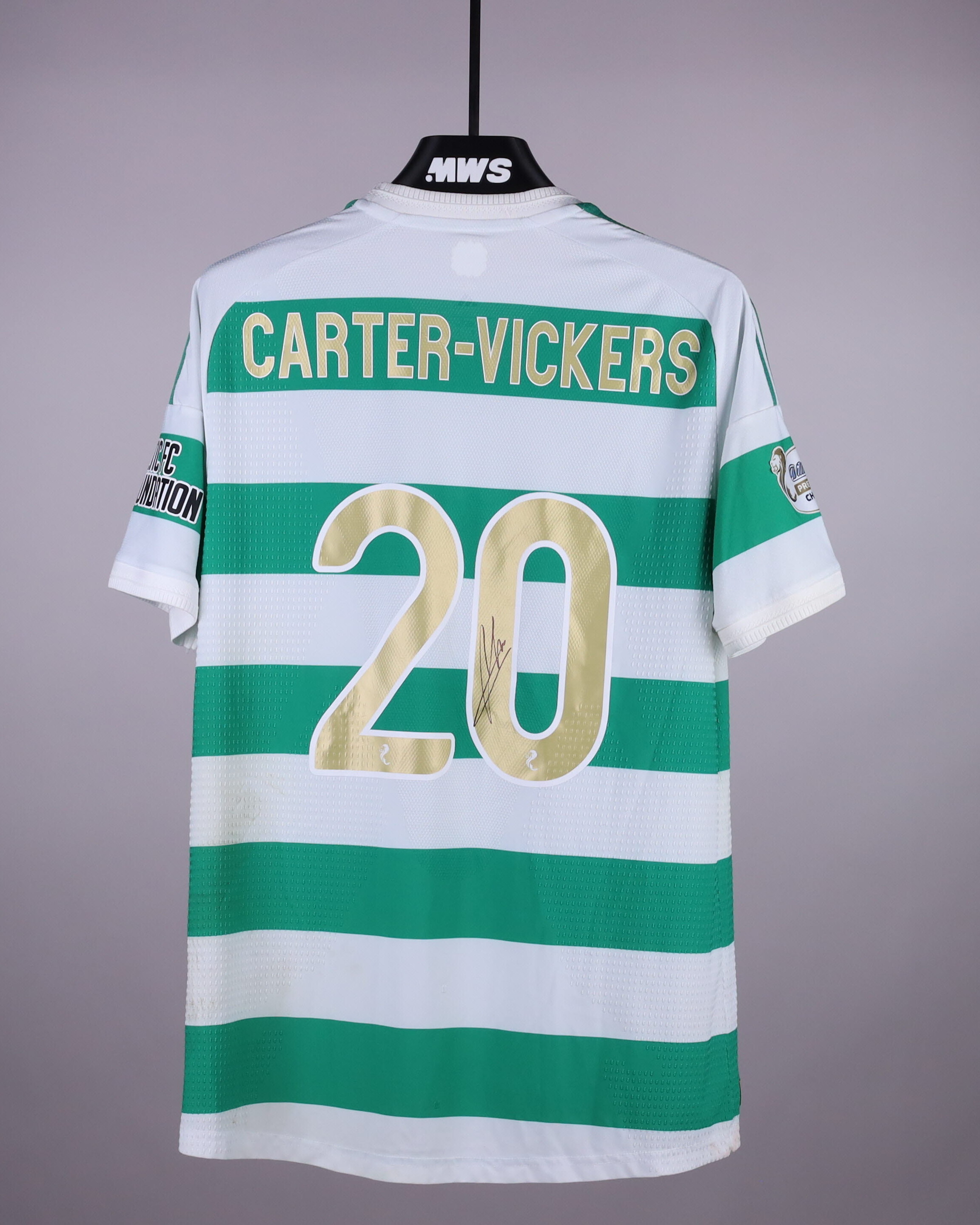 Cameron Carter-Vickers Celtic jersey