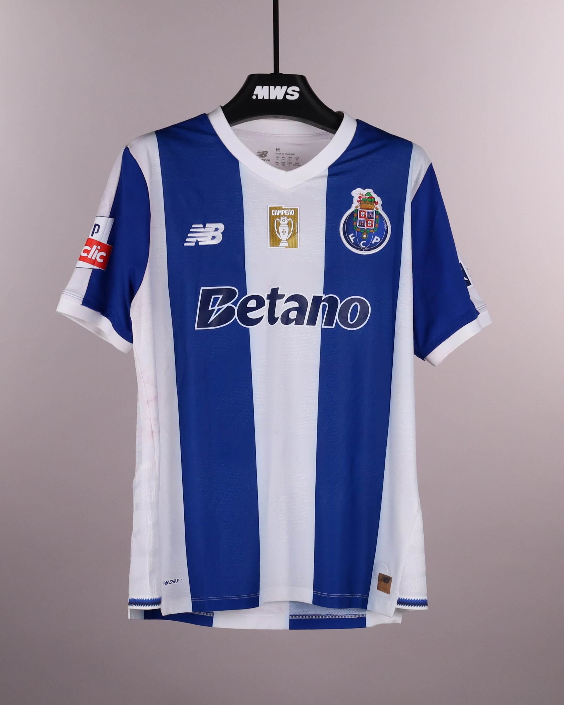 In-beom Hwang 황인범 FC Porto jersey