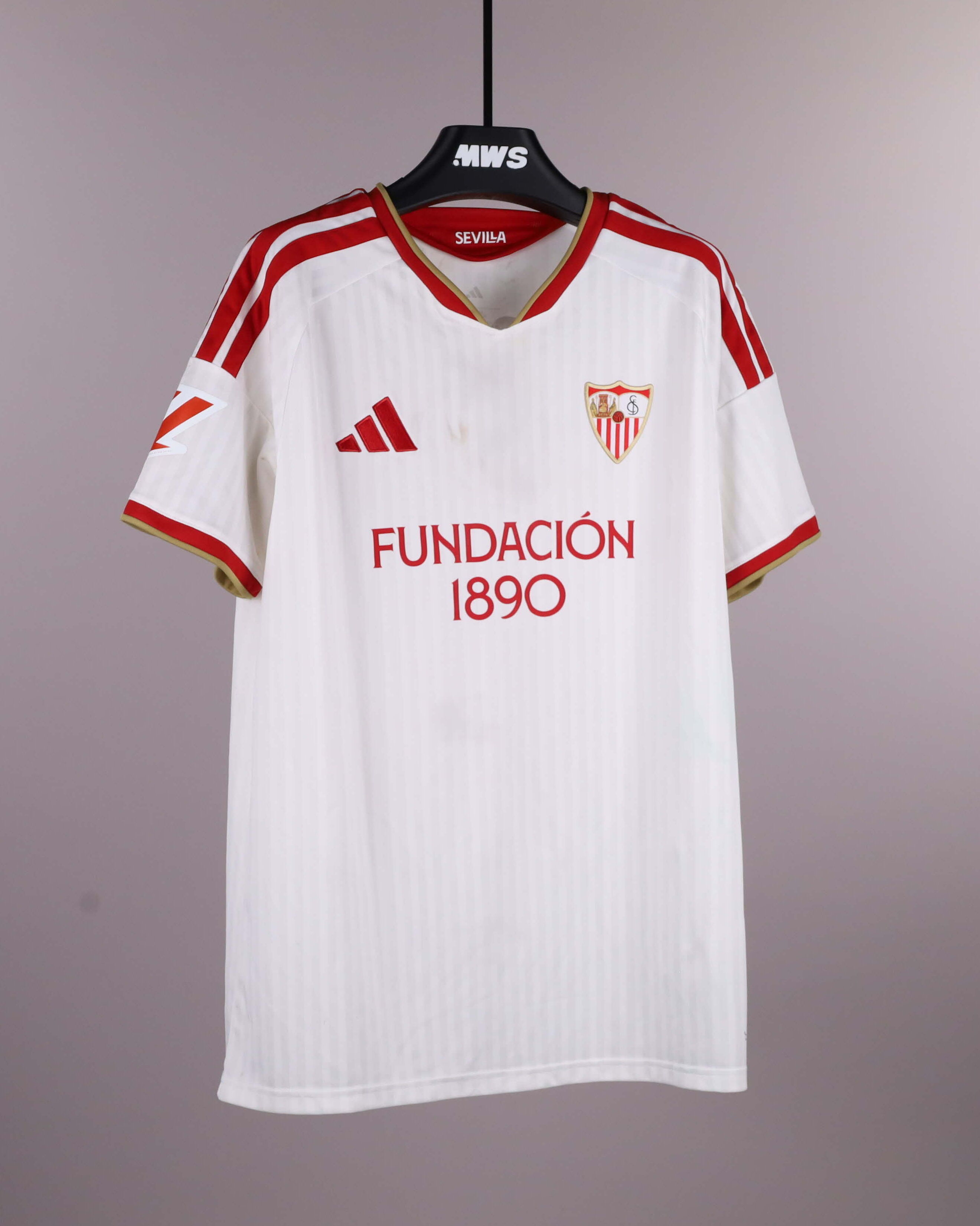 Sevilla FC-Trikot von Lucien Agoumé
