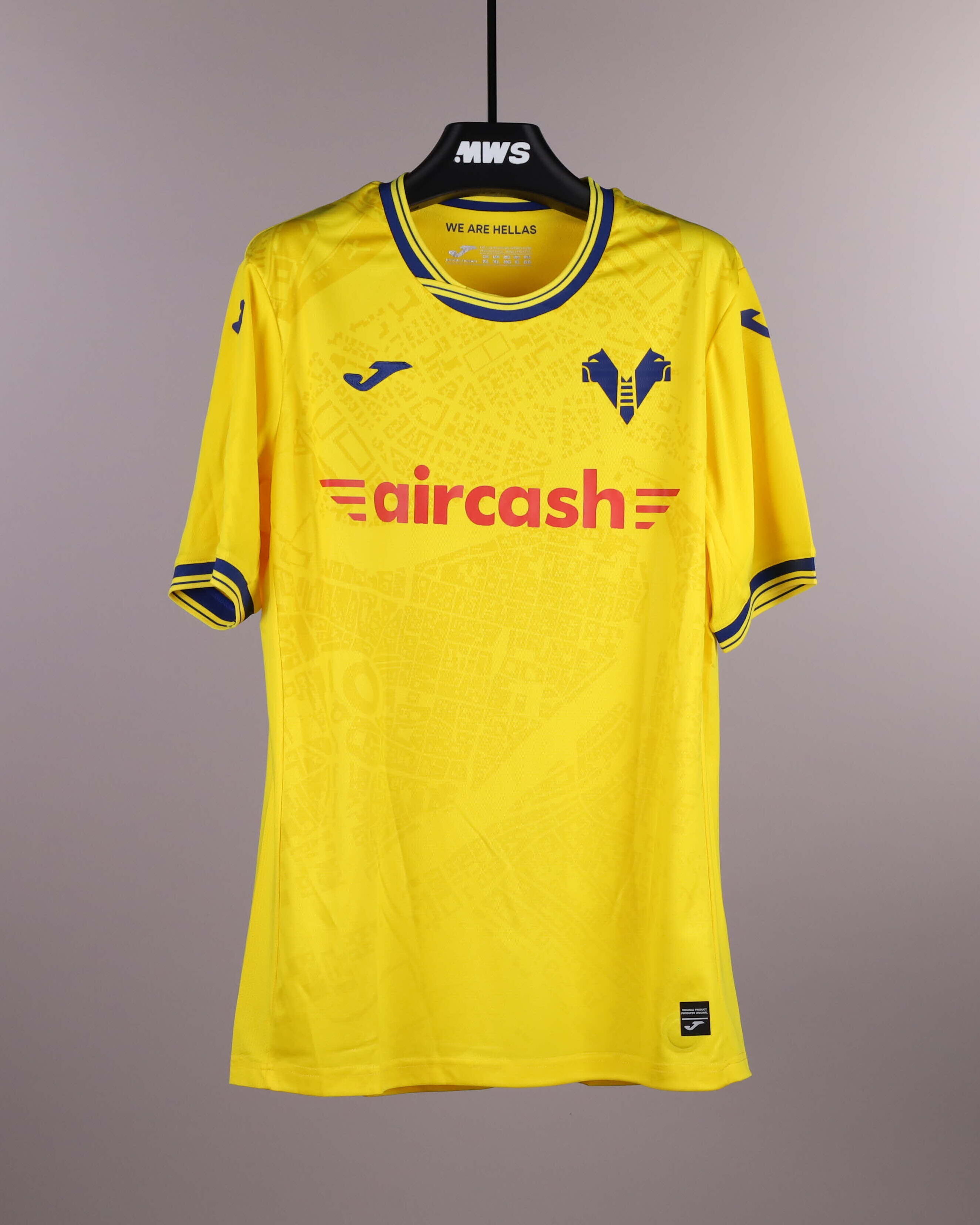 Nicolò Calabrese Hellas Verona FC jersey