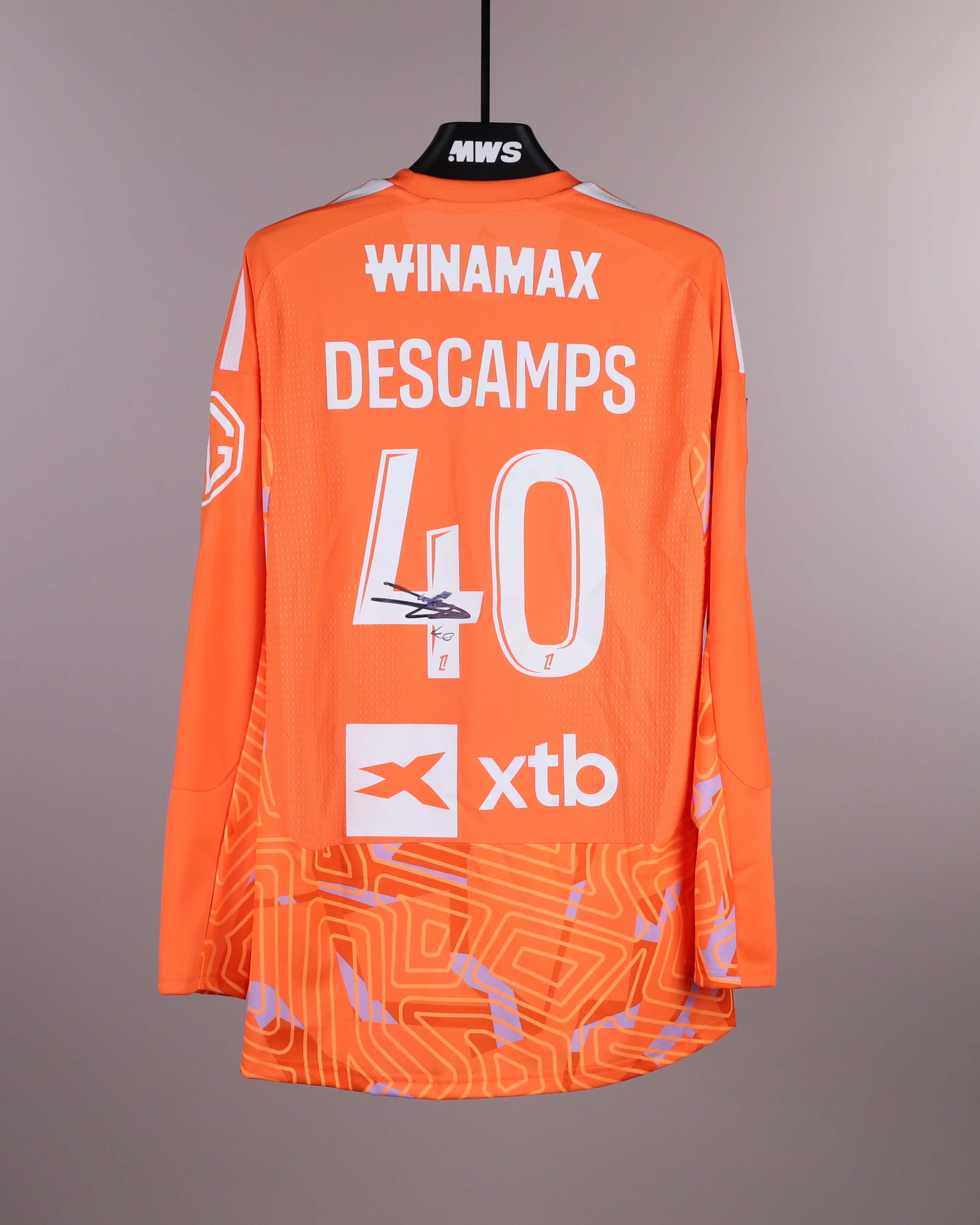 Rémy Descamps  Olympique Lyonnais jersey
