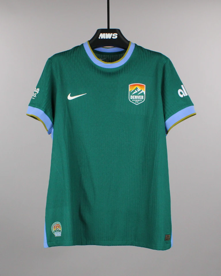 Devin Lynch Denver Summit FC jersey