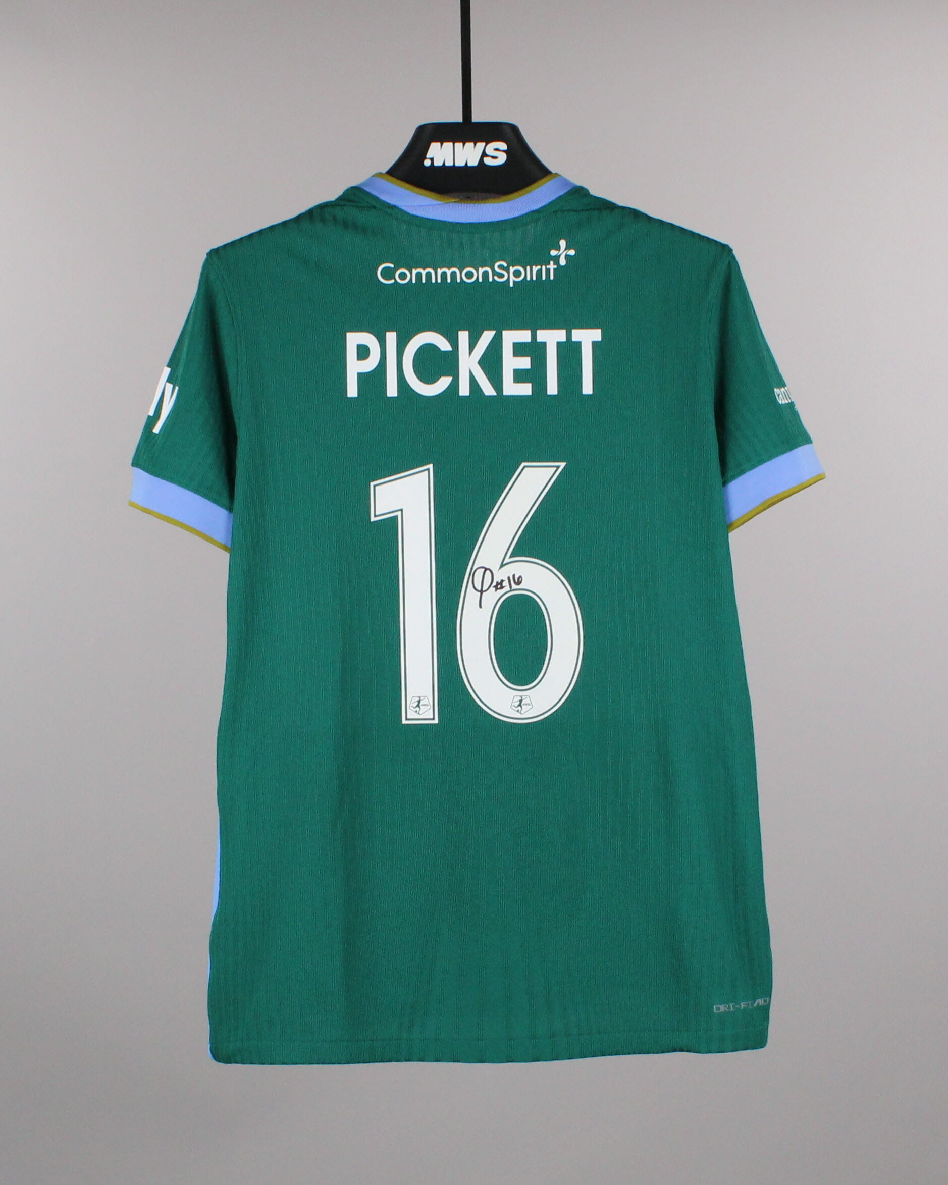 Carson Pickett Denver Summit FC jersey