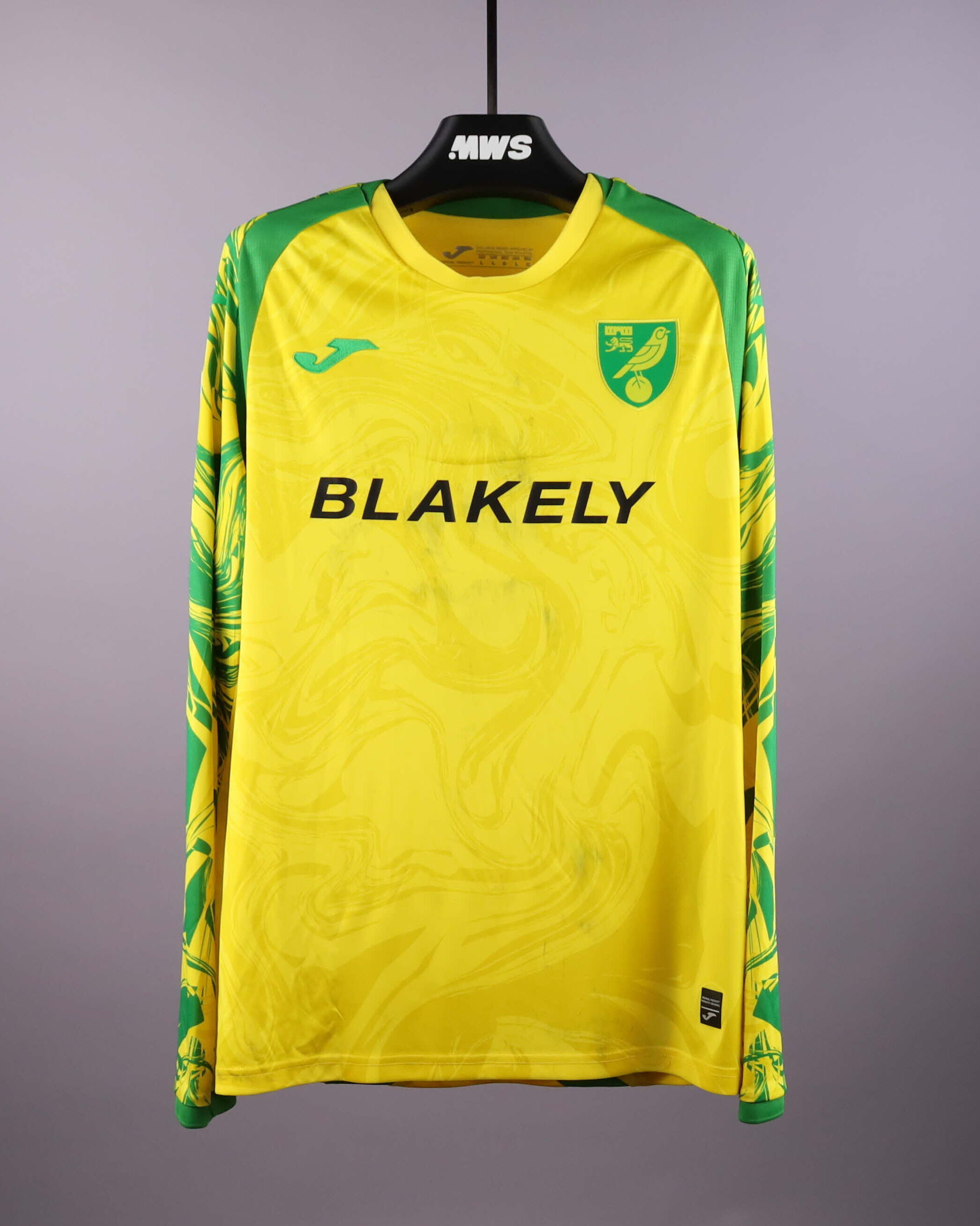 Ante Crnac Norwich City jersey