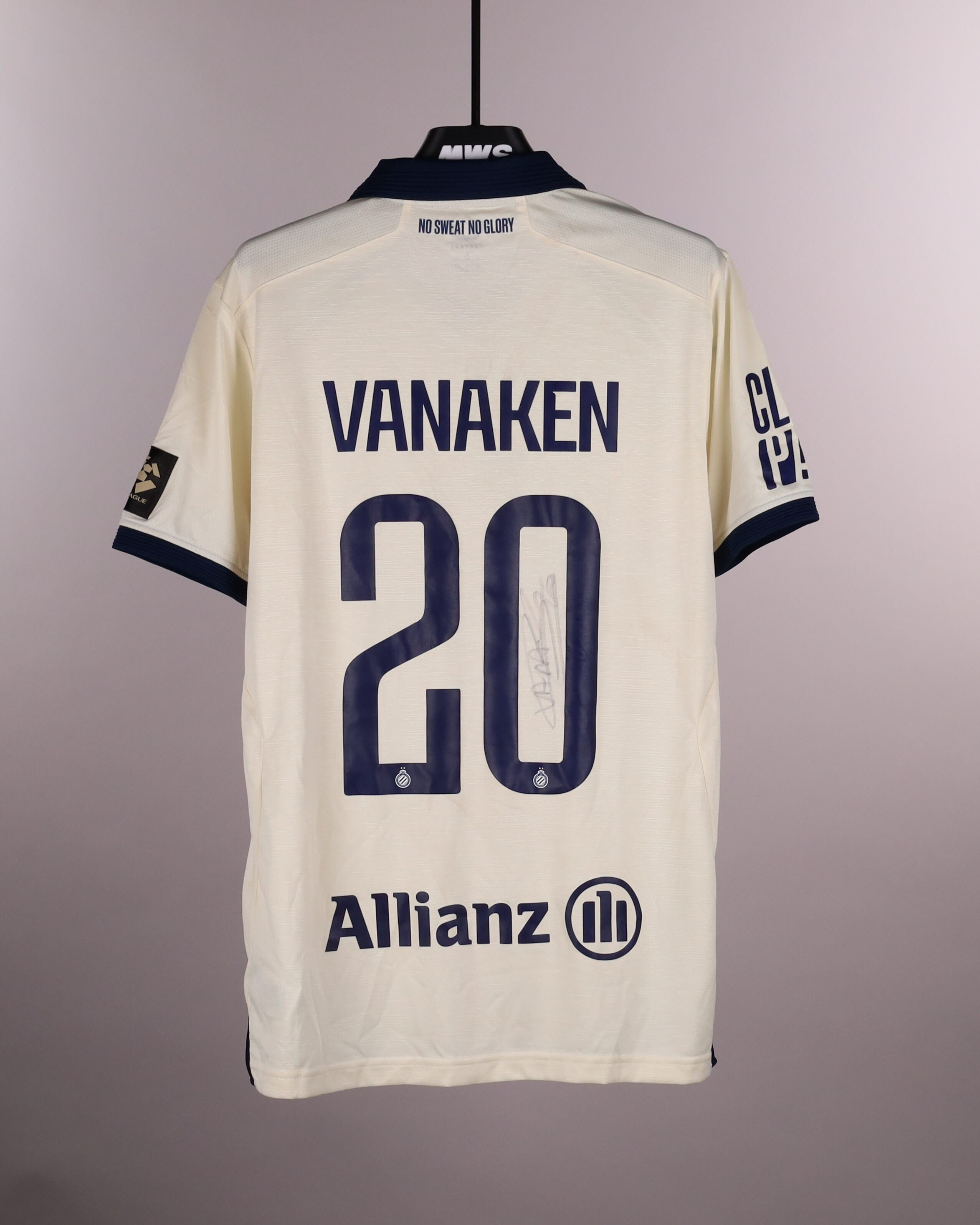 Hans Vanaken Club Brugge shirt