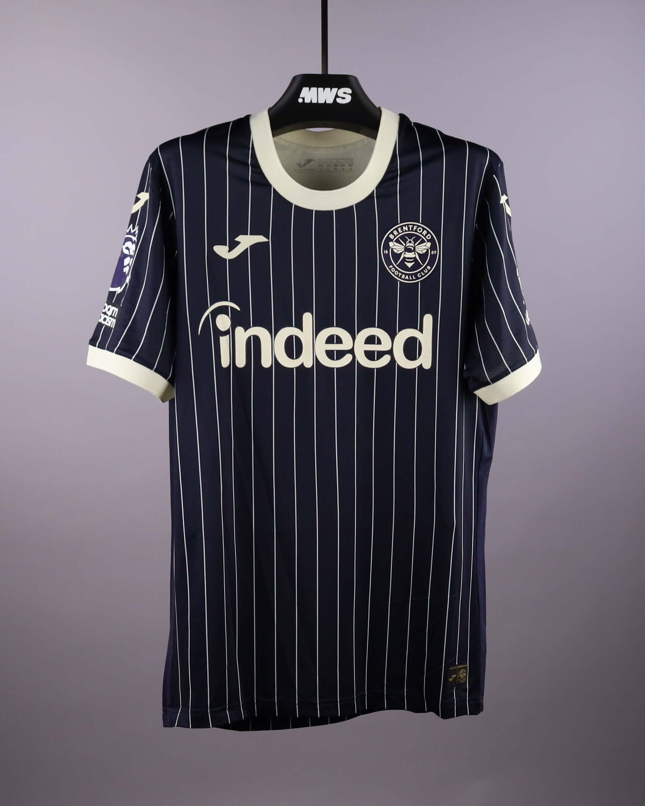 Igor Thiago  Brentford jersey