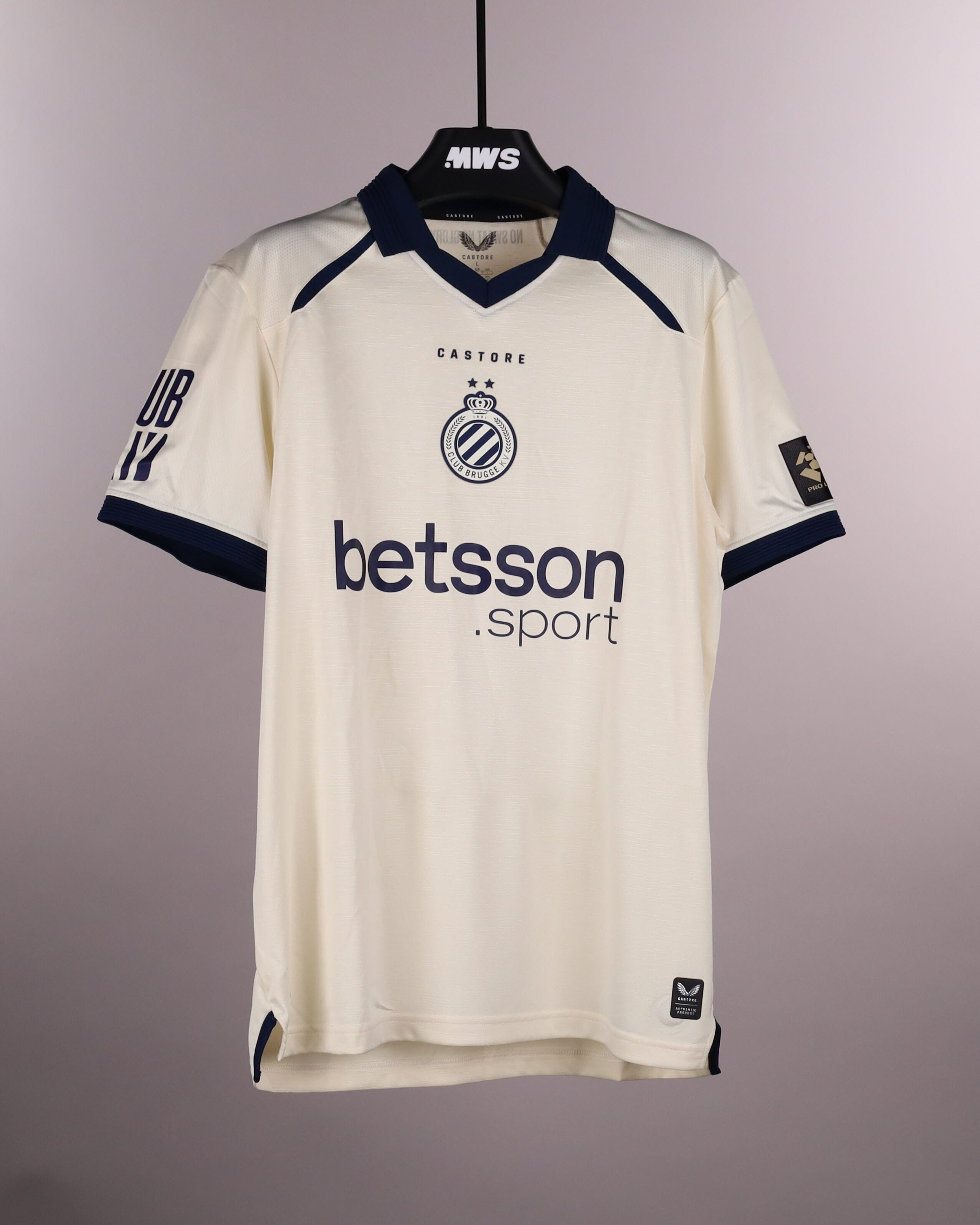 Félix Lemaréchal Club Brugge jersey