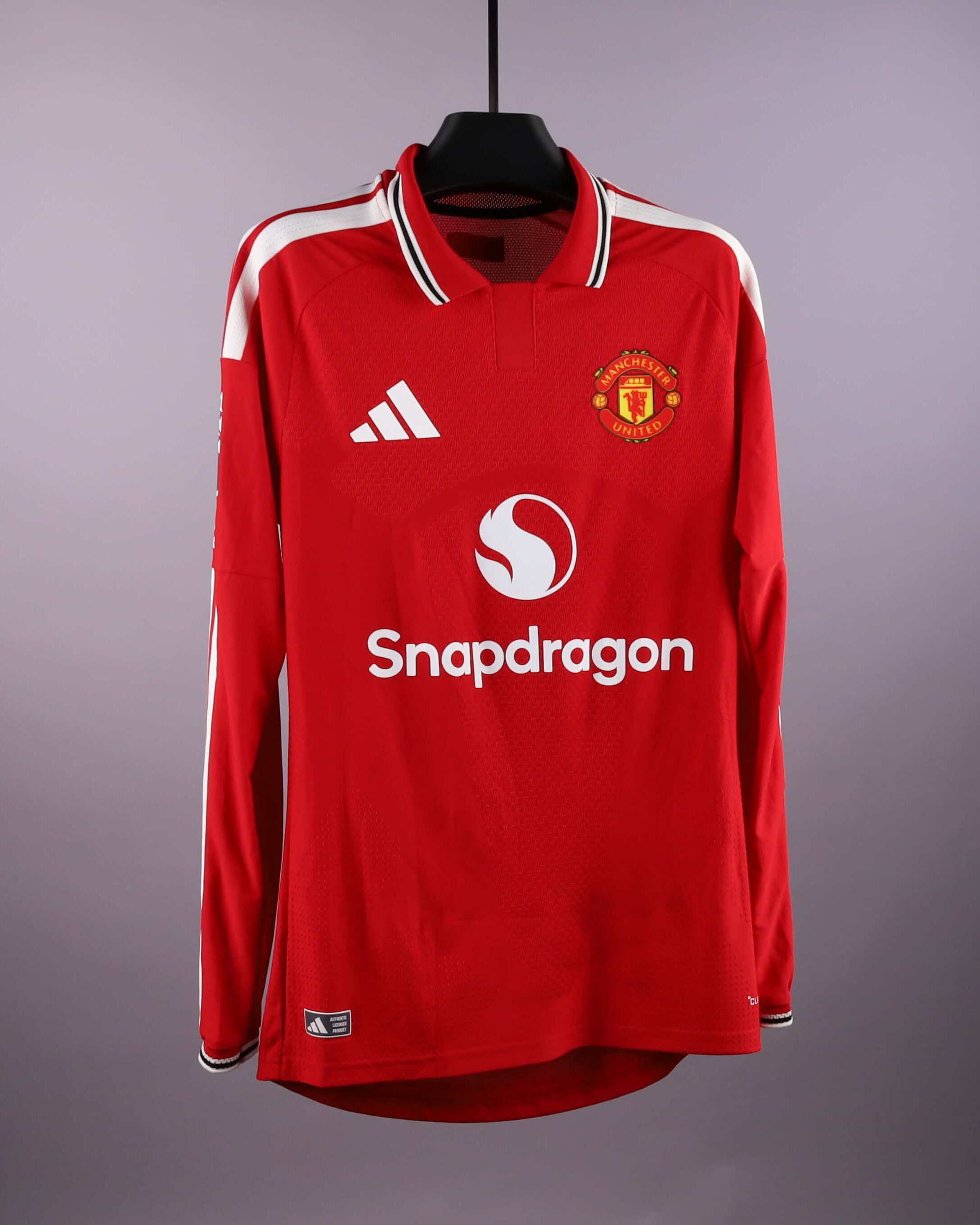 Camiseta Kobbie Mainoo Manchester United