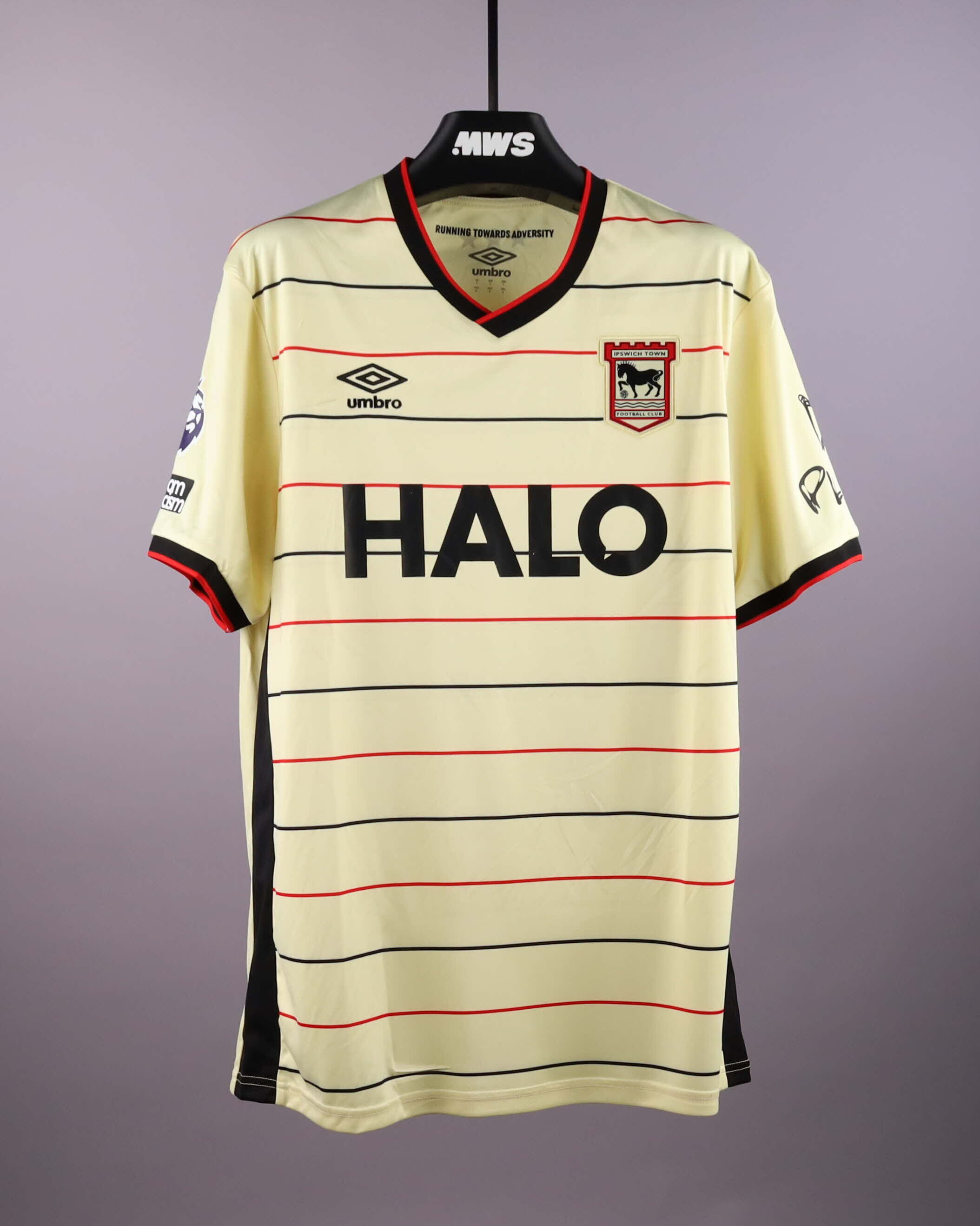 Ipswich Town-Trikot von Daizen Maeda 前田大然