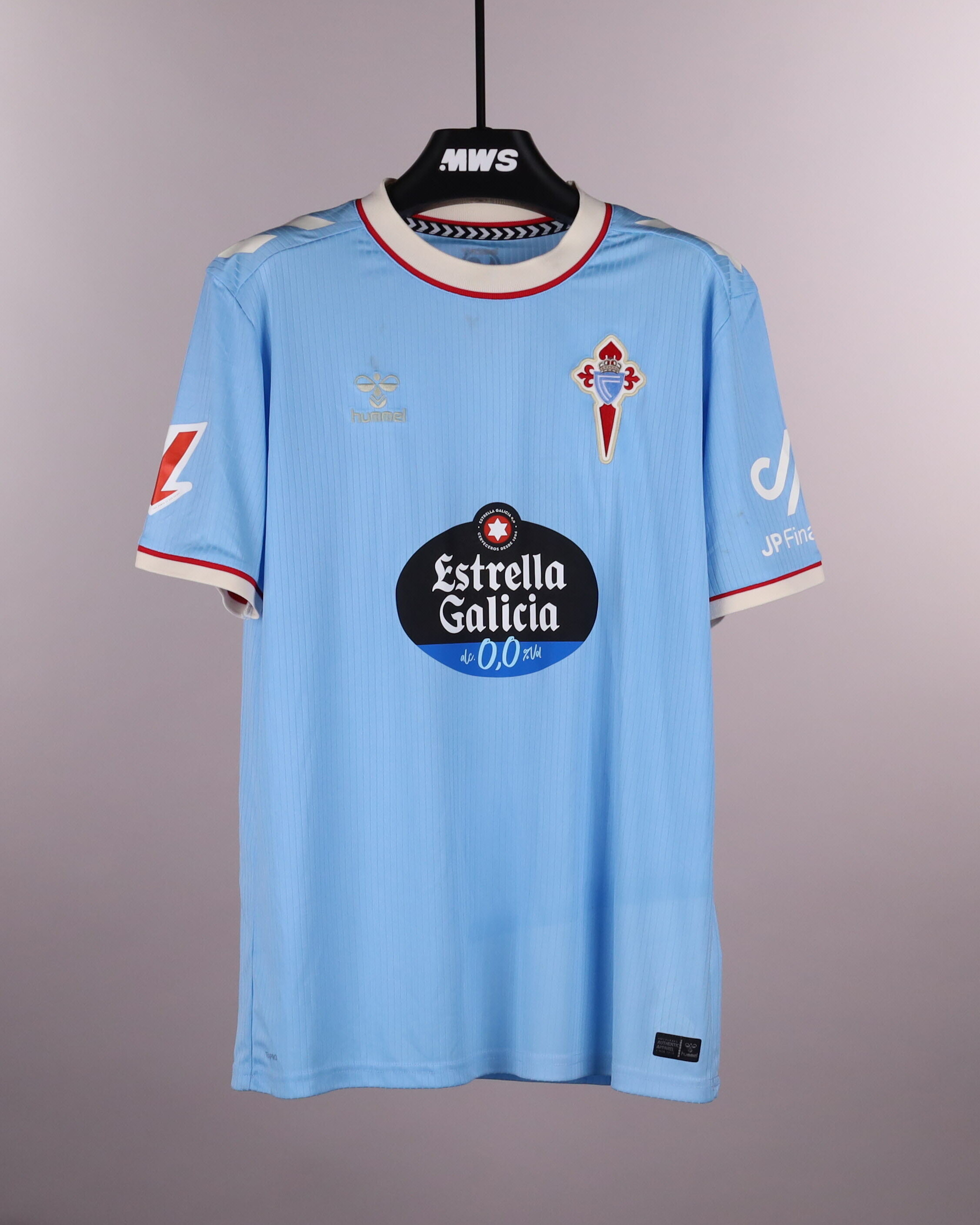 Carl Starfelt Celta jersey