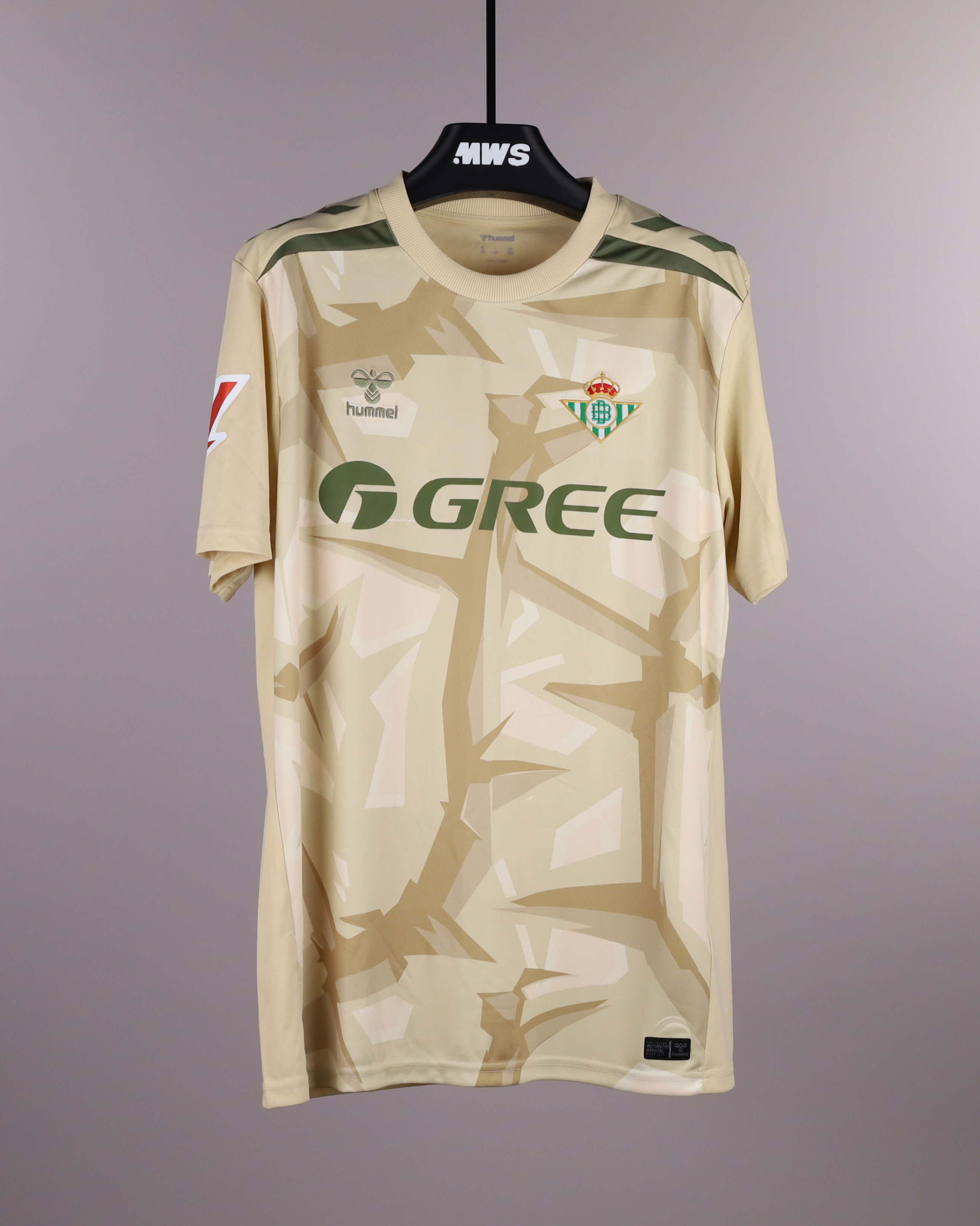 Álvaro Vallés Real Betis jersey