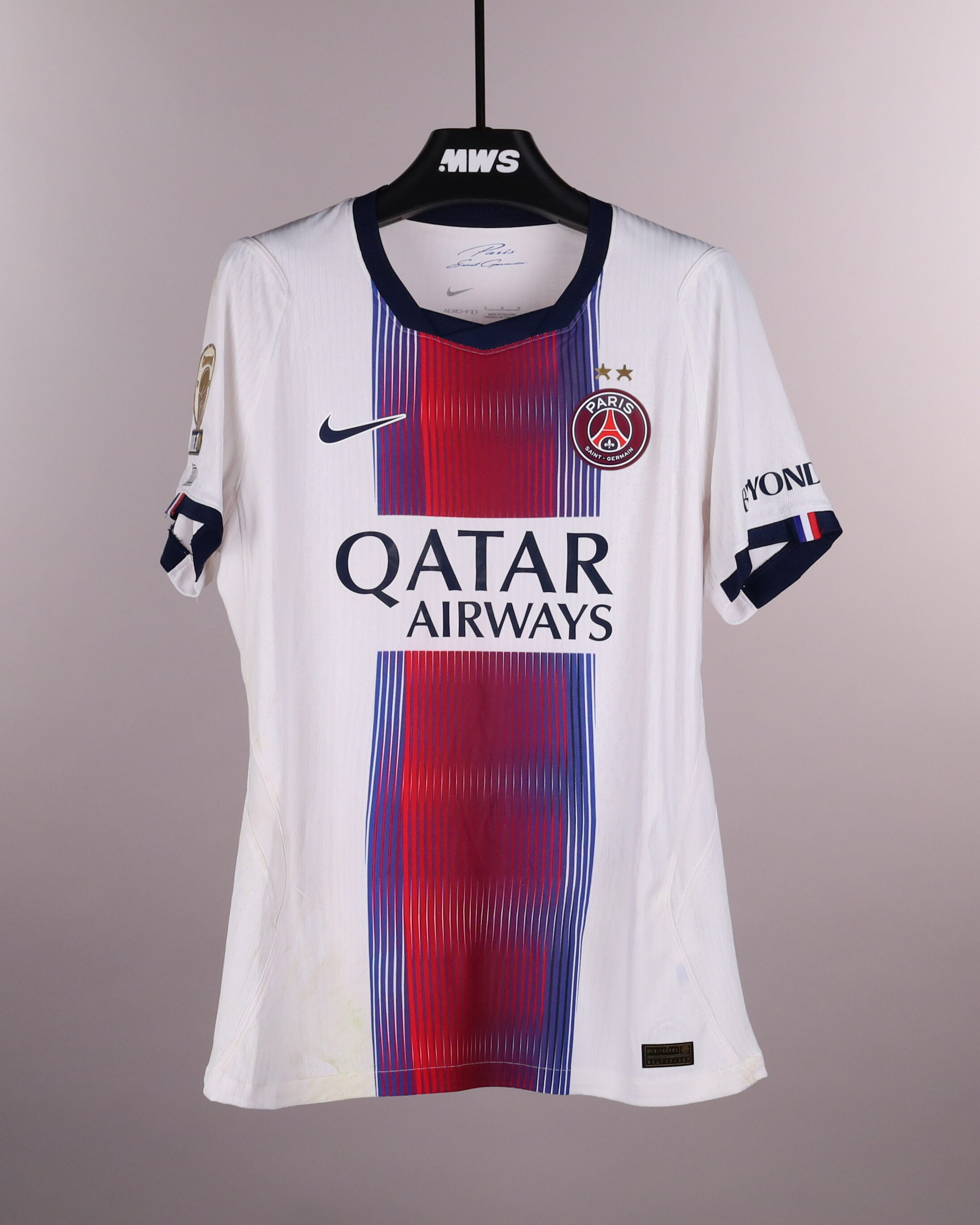 Dro Fernández Paris Saint-Germain jersey