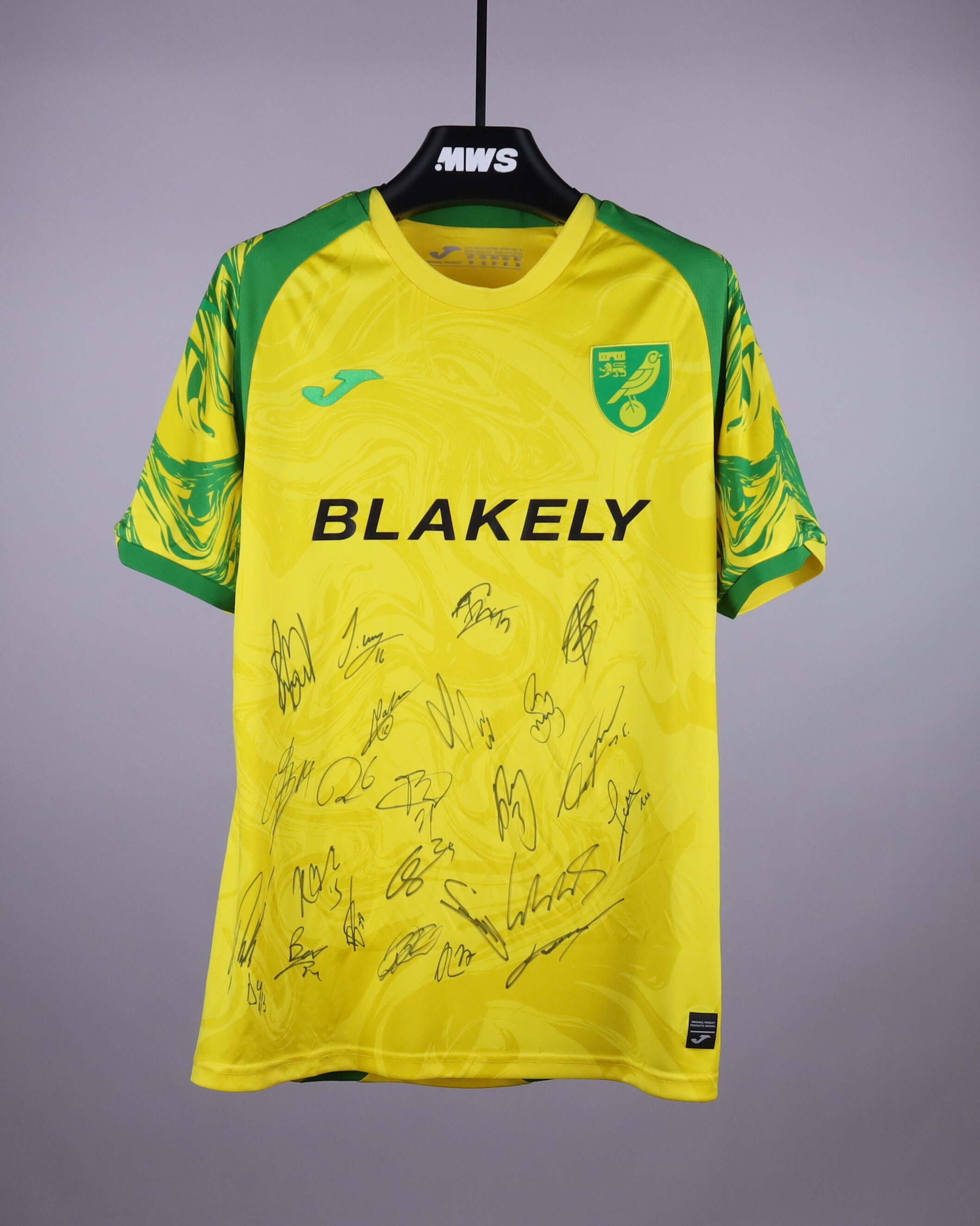 Squad Signed Shirt - 1