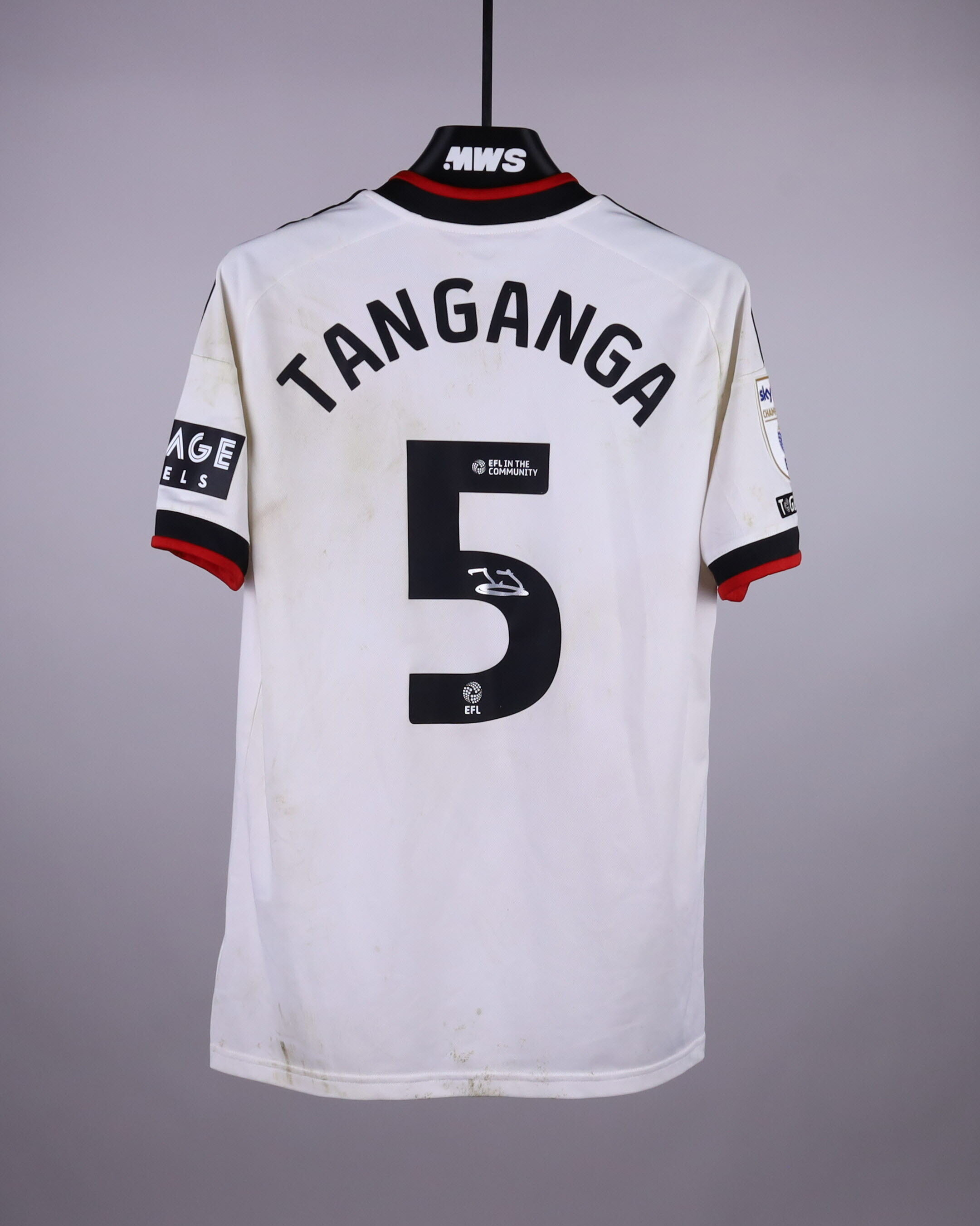 Japhet Tanganga Sheffield United camisa.