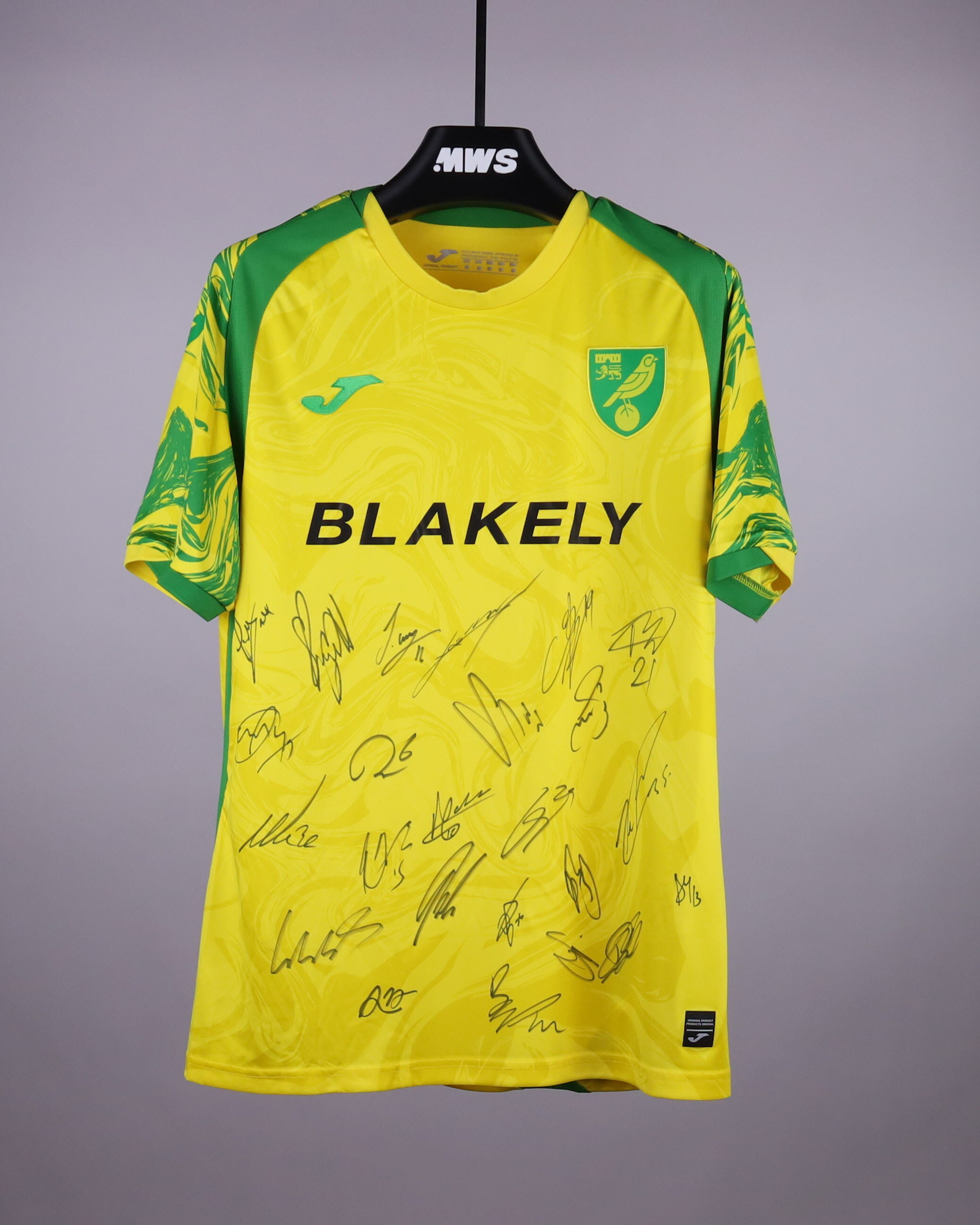 Squad Signed Shirt - 1