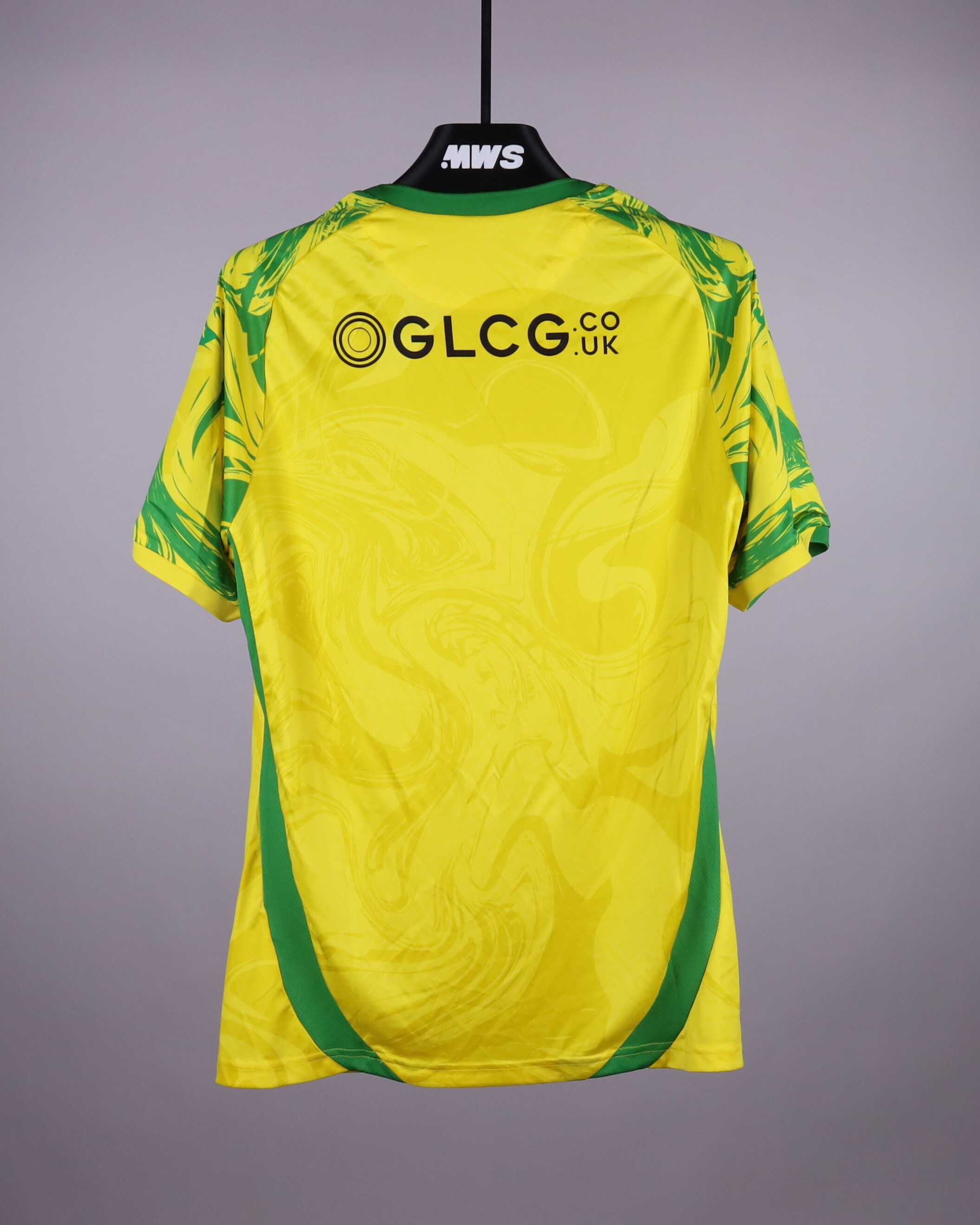 Squad Signed Shirt - 4