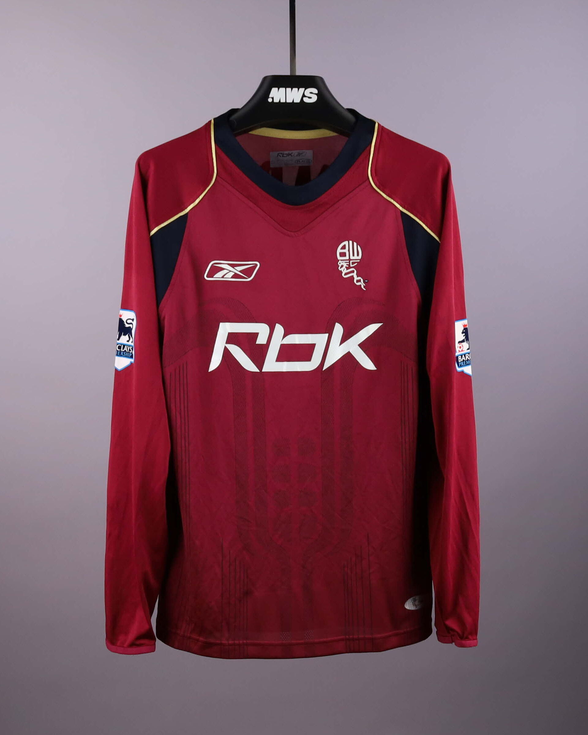 David Thompson Bolton Wanderers jersey