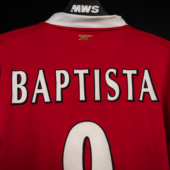 Júlio Baptista Arsenal shirt