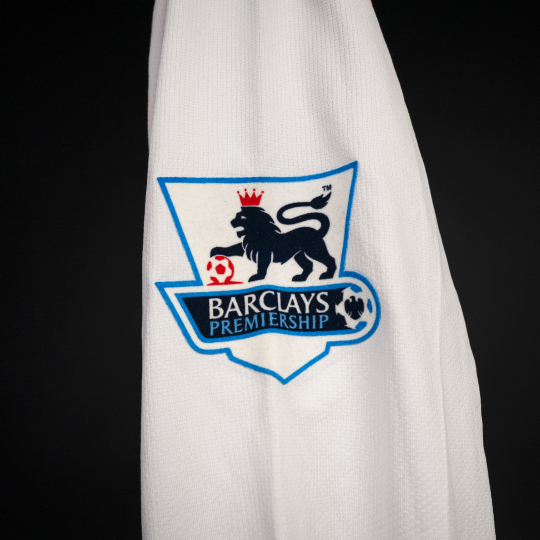Júlio Baptista Arsenal shirt
