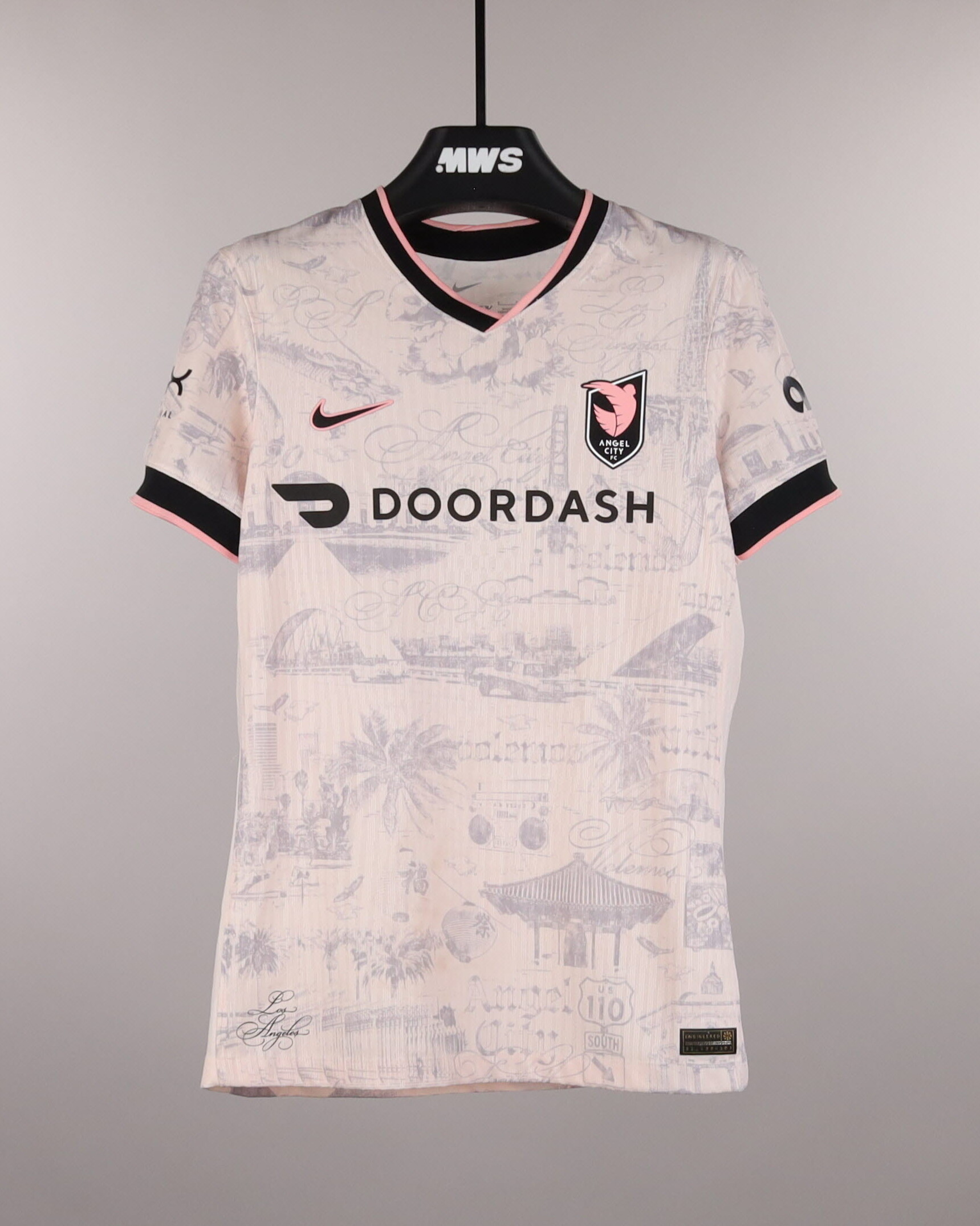 Gisele Thompson Angel City FC jersey
